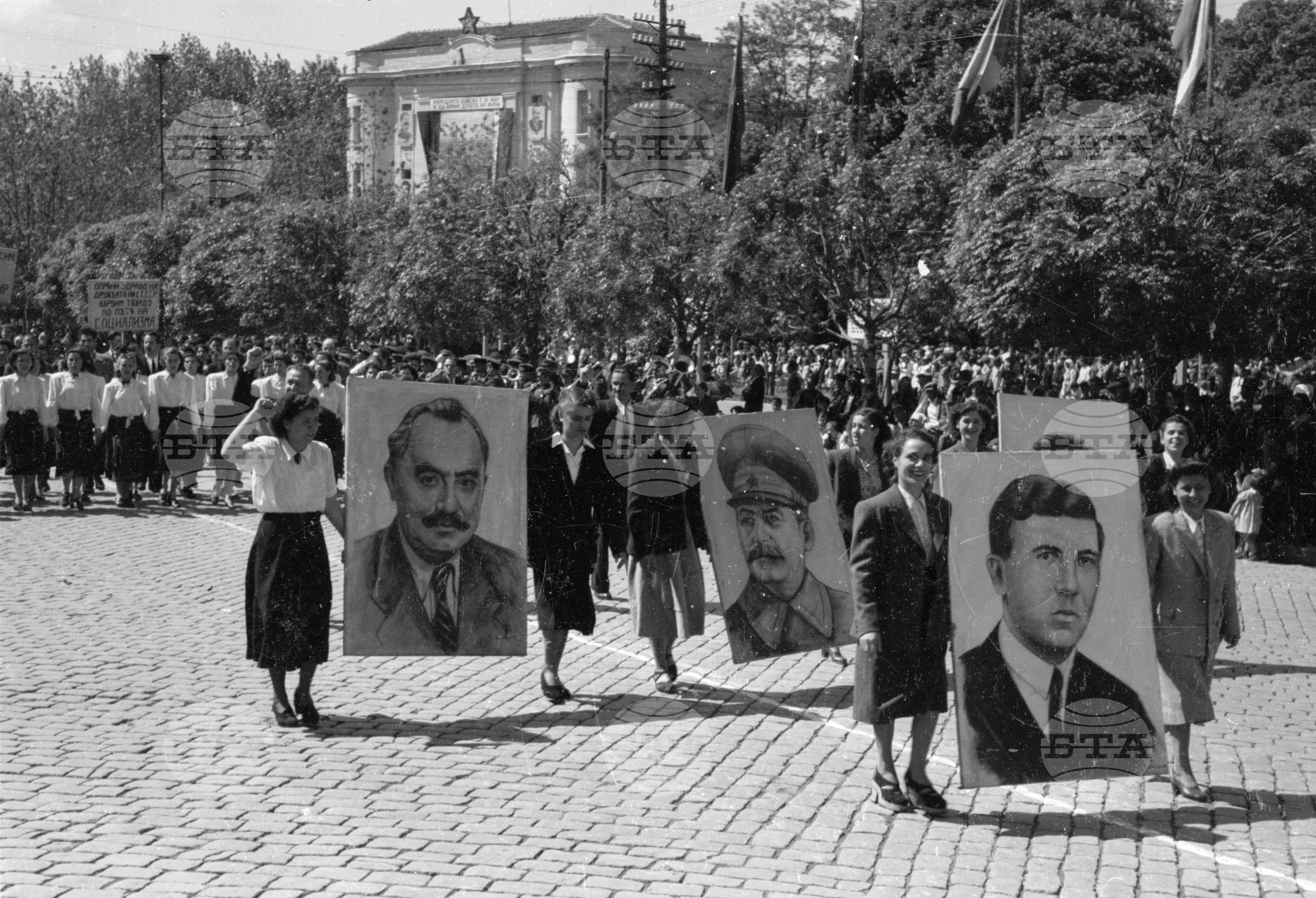 Първомайска манифестация в Пловдив - част 1