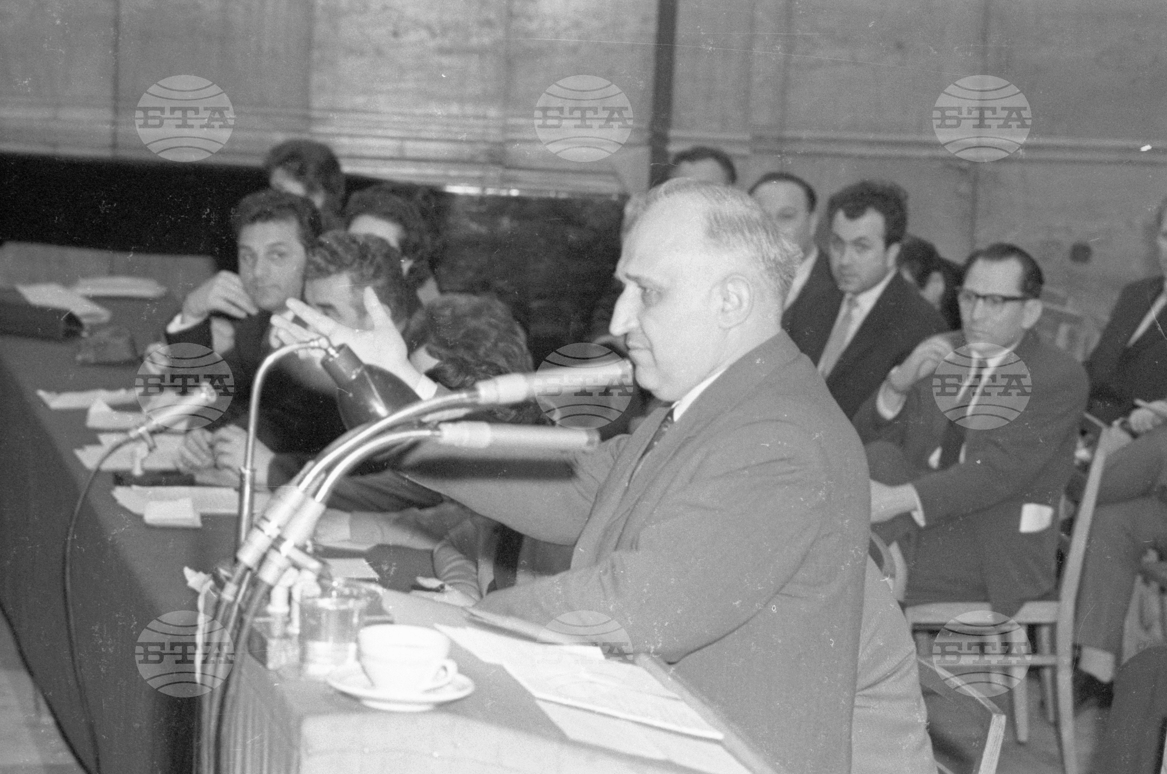 Отчетна сесия на Софийския градски народен съвет