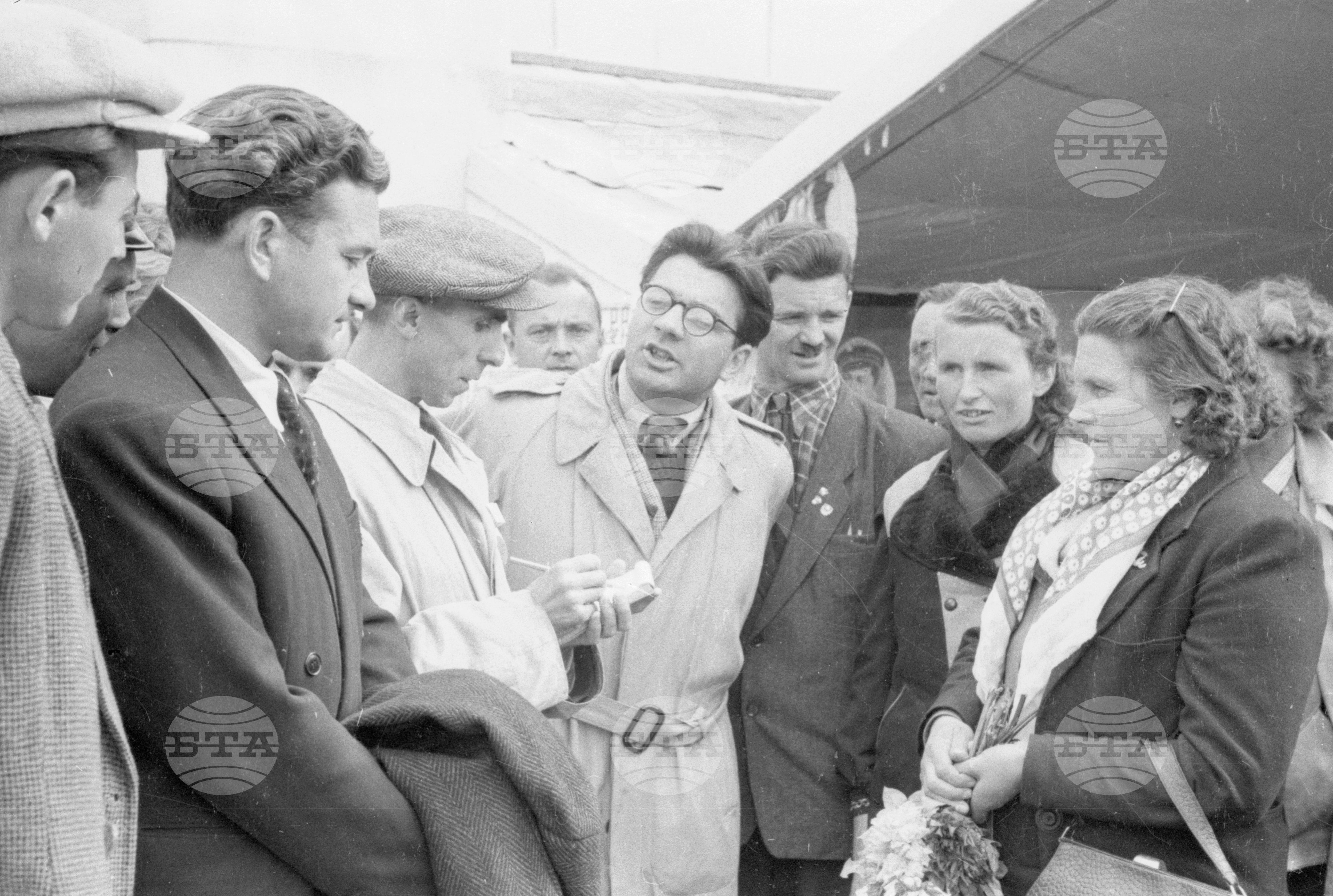 Селскостопанска изложба в Левскиград (дн. Карлово), 1951