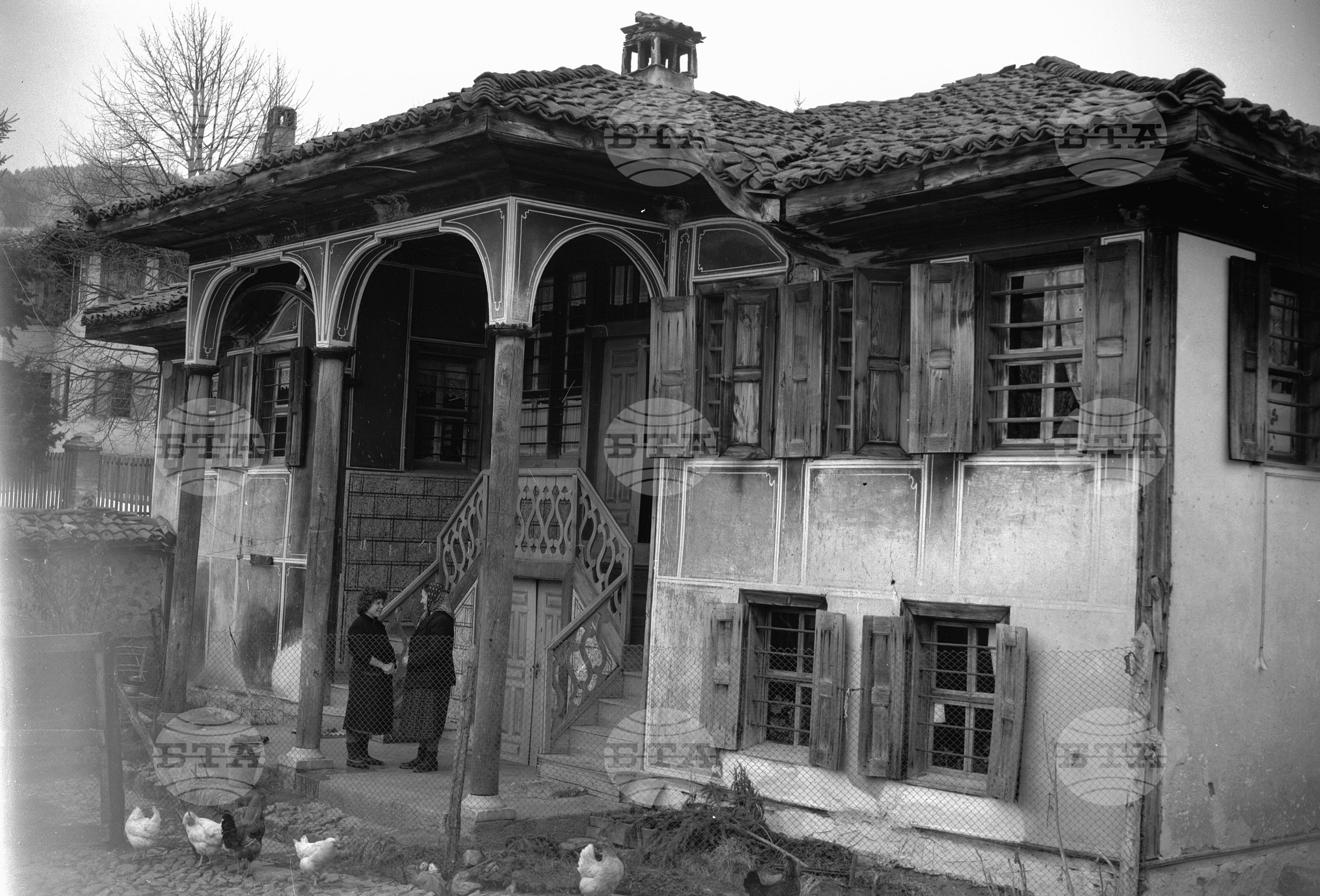 Празник на народното творчество в Копривщица. Възпроизвеждане на стари обичаи на празника на народното творчество в Копривщица