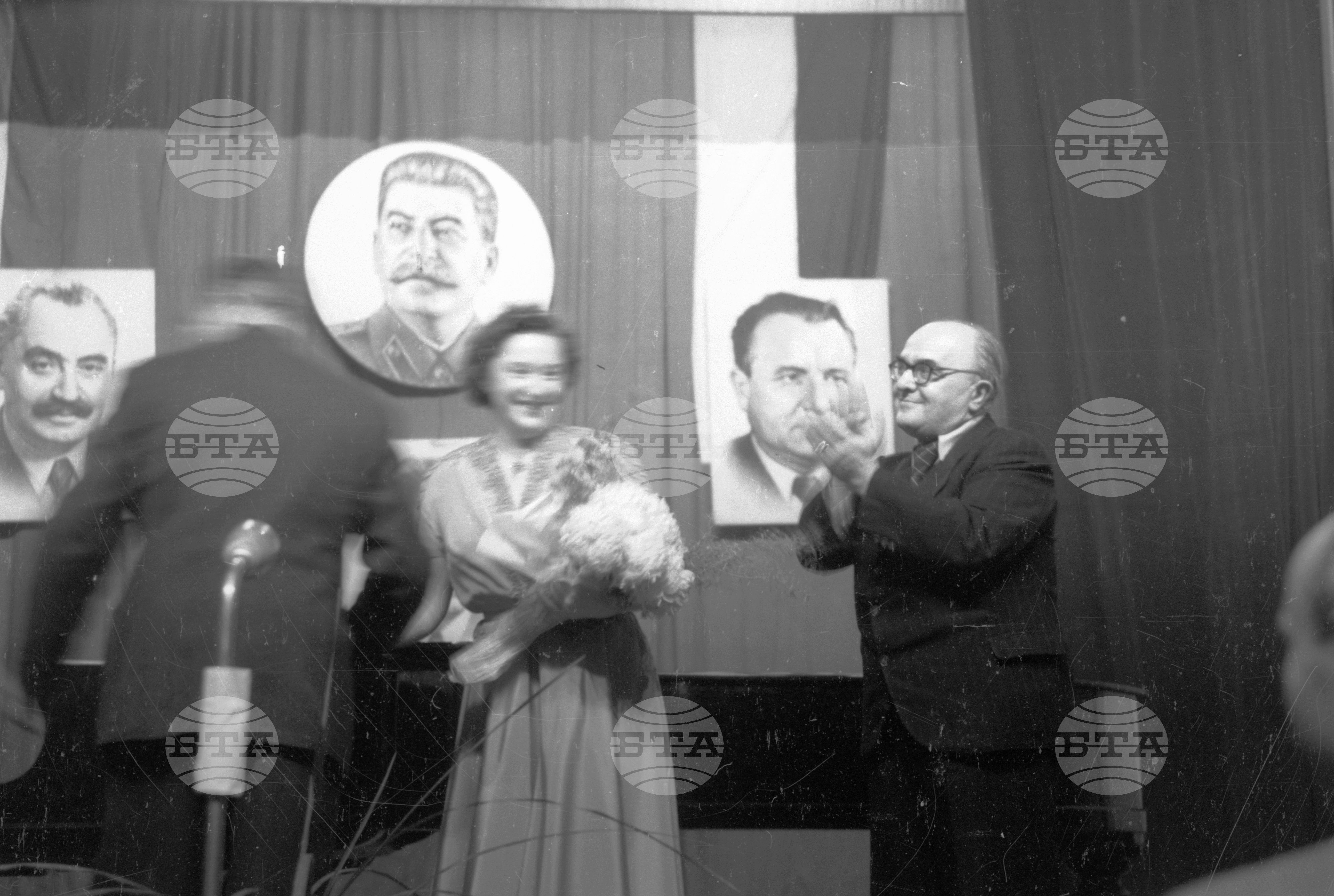 Народен театър "Иван Вазов", 1951 - част 1