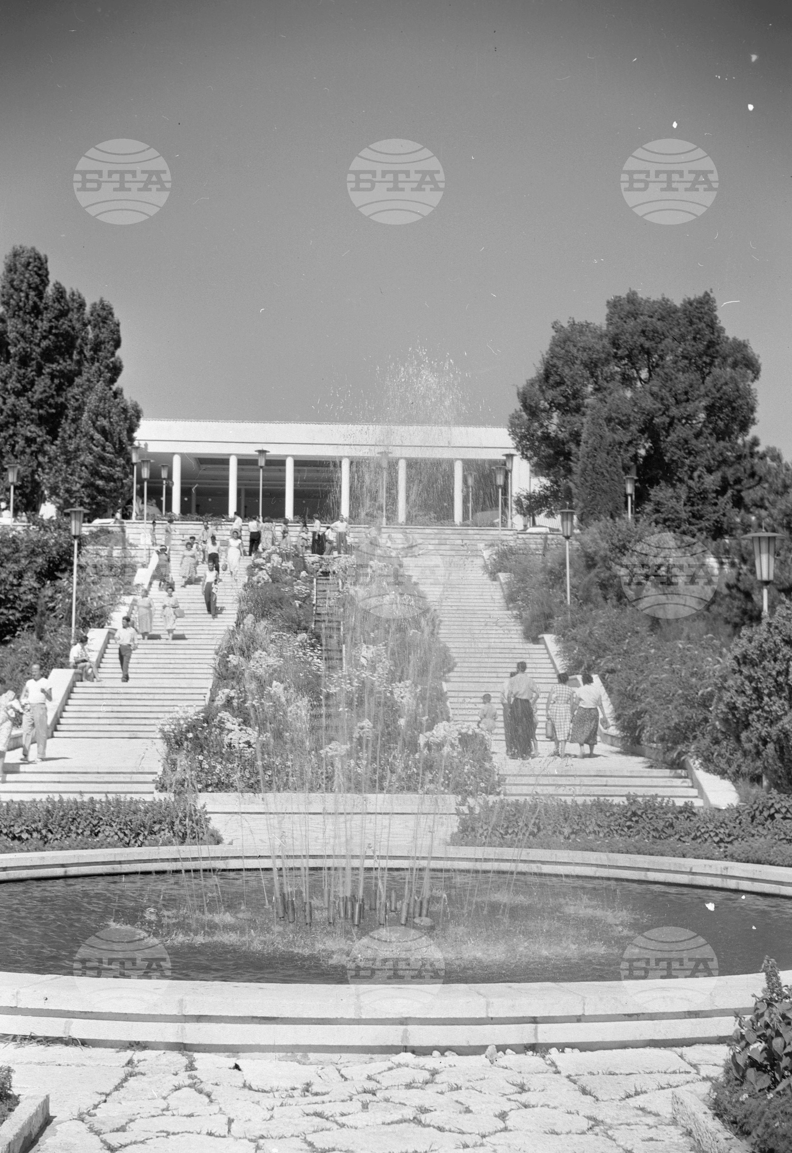 В курорта "Златните пясъци", край Варна
