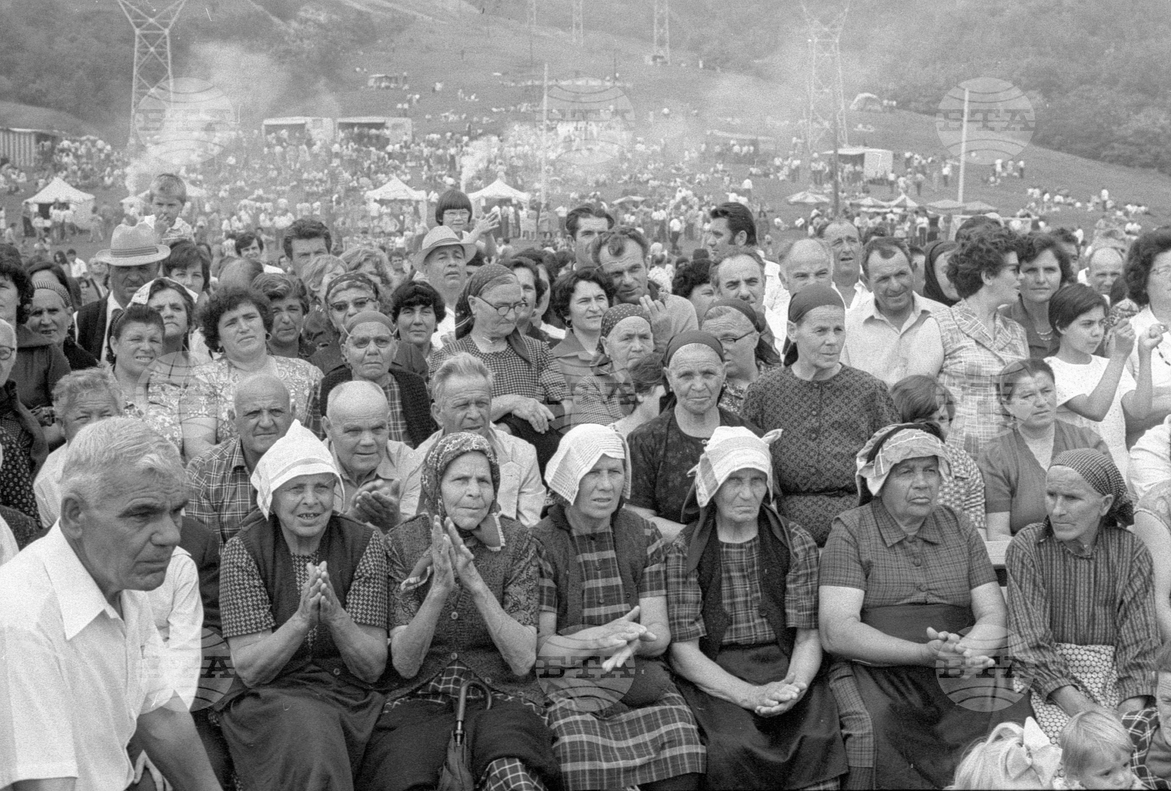 Митинг-събор на Българо-Съветската дружба в село Лозен