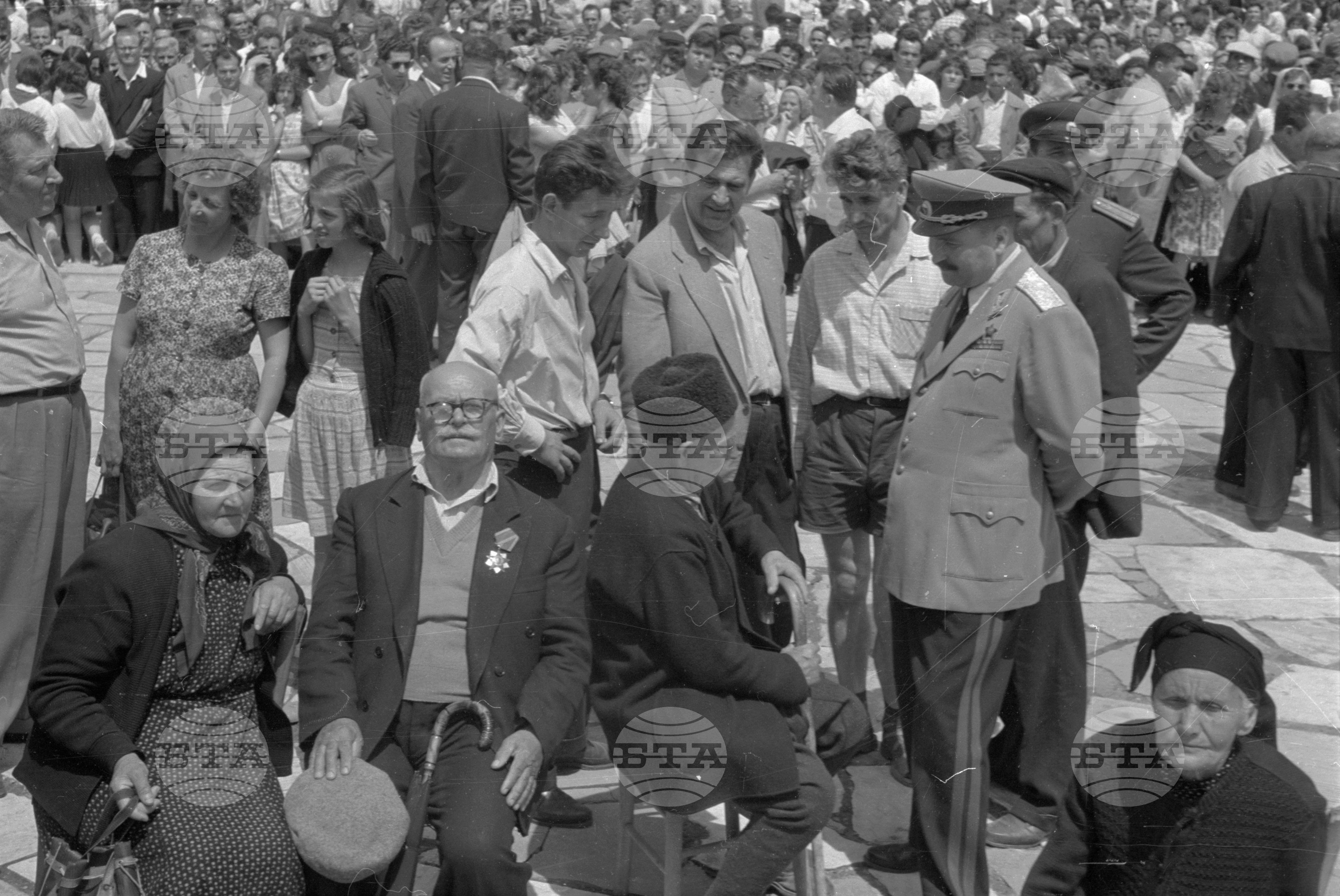Тържествен митинг по случай 2 юни, в местността Жерково, Софийски окръг част 2