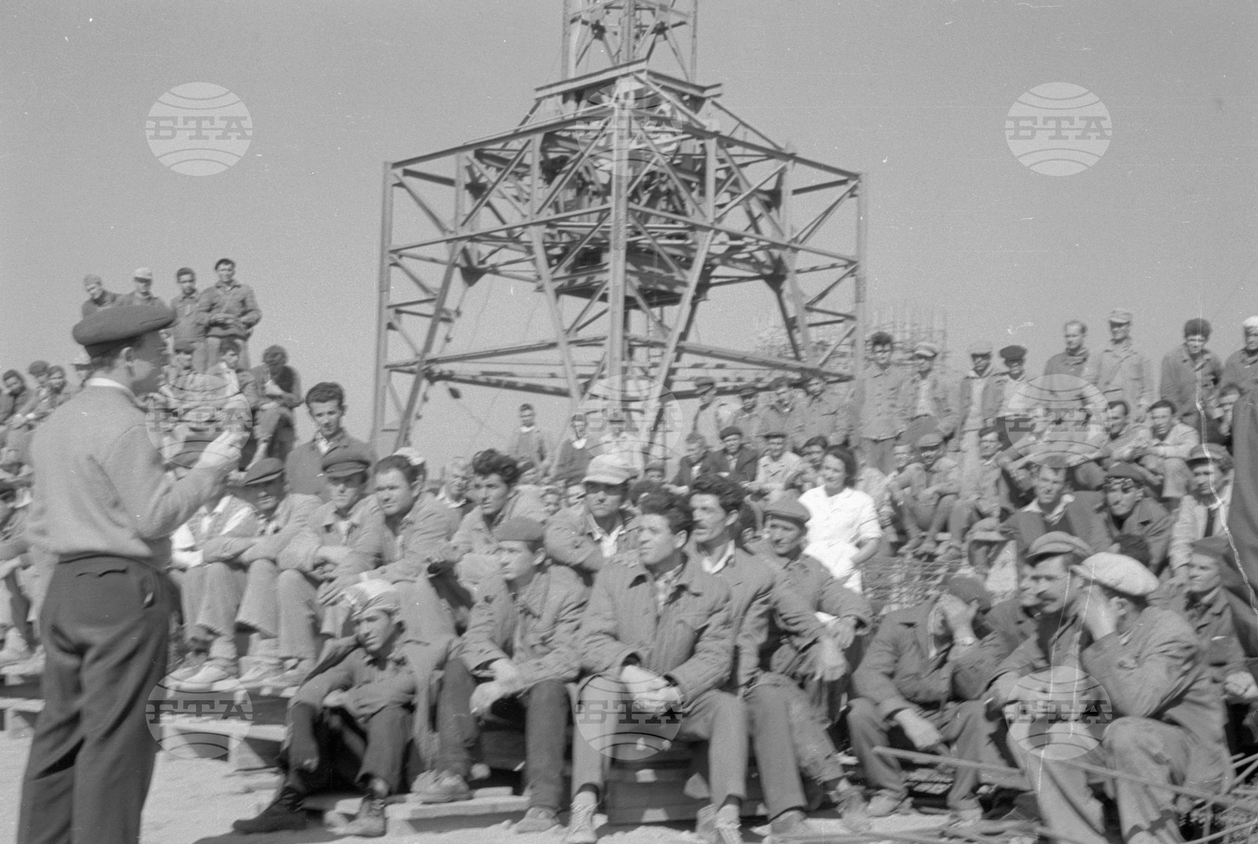 На строежа на Кремиковския металургичен комбинат - 1961 година