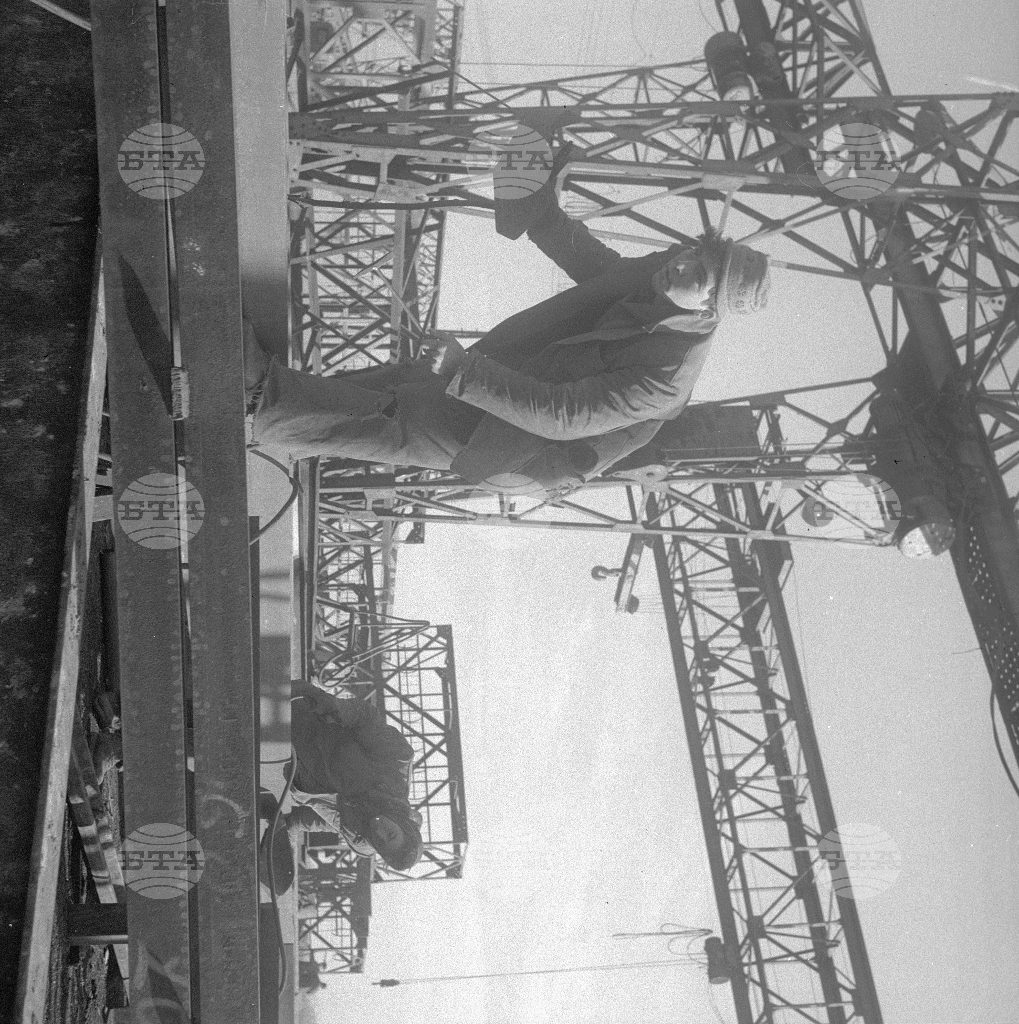 Завод "Христо Смирненски" в София - декември 1962 година
