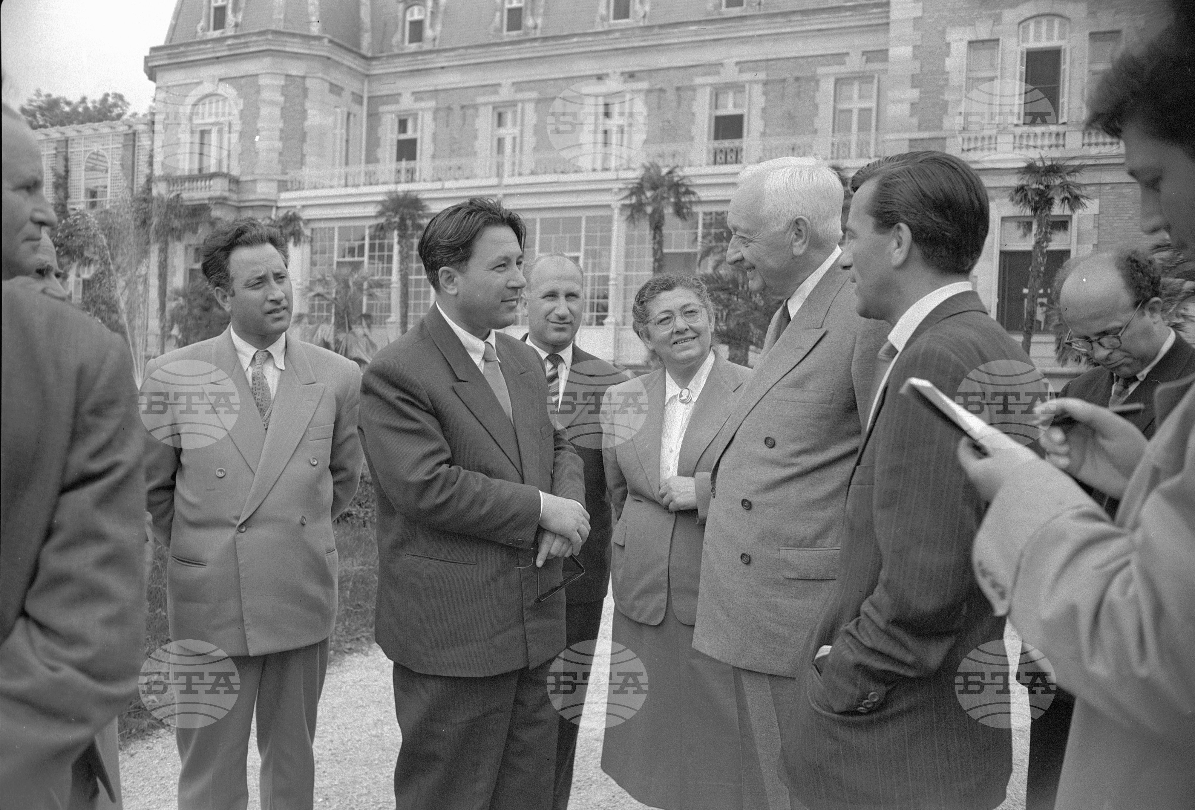 Пребиваване на американския общественик Сайръс Итън у нас част 3