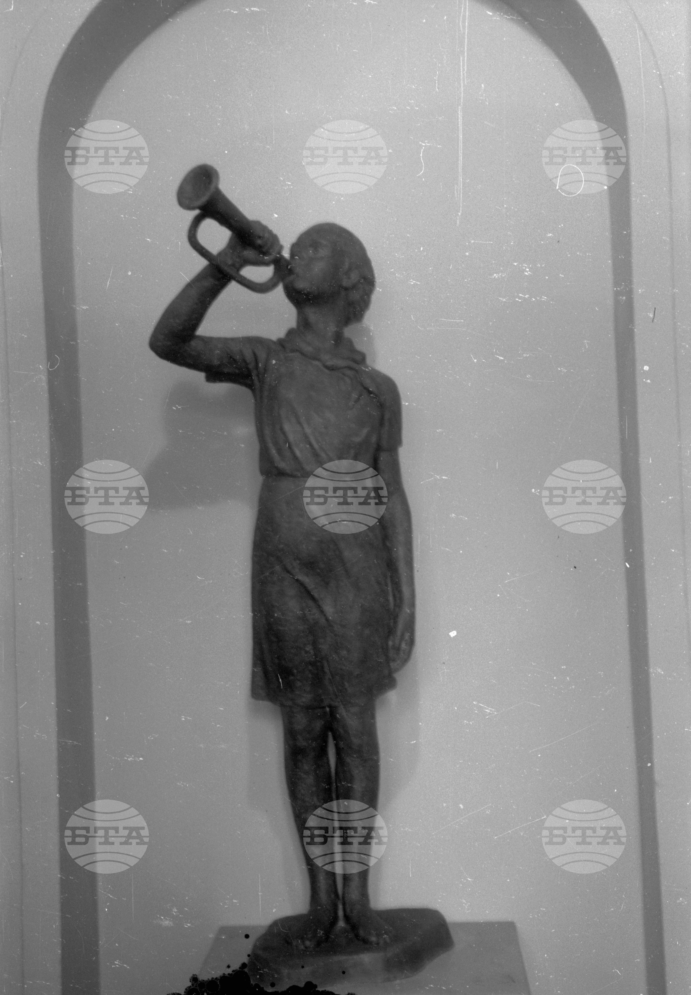 Общежитието на Роза Димитрова, 1951