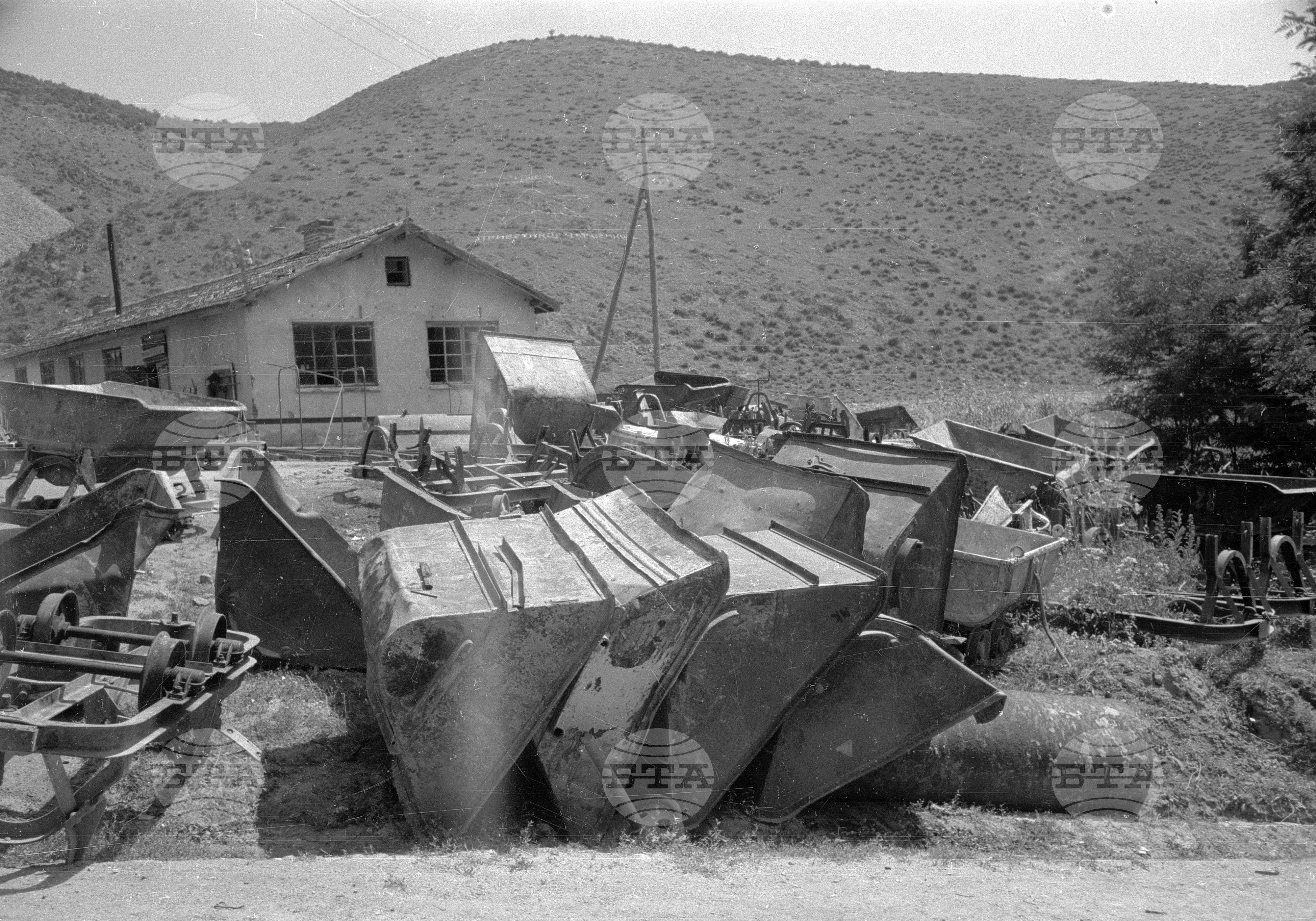 Язовир "Сталин" - снимки от изграждането му през 1952 година