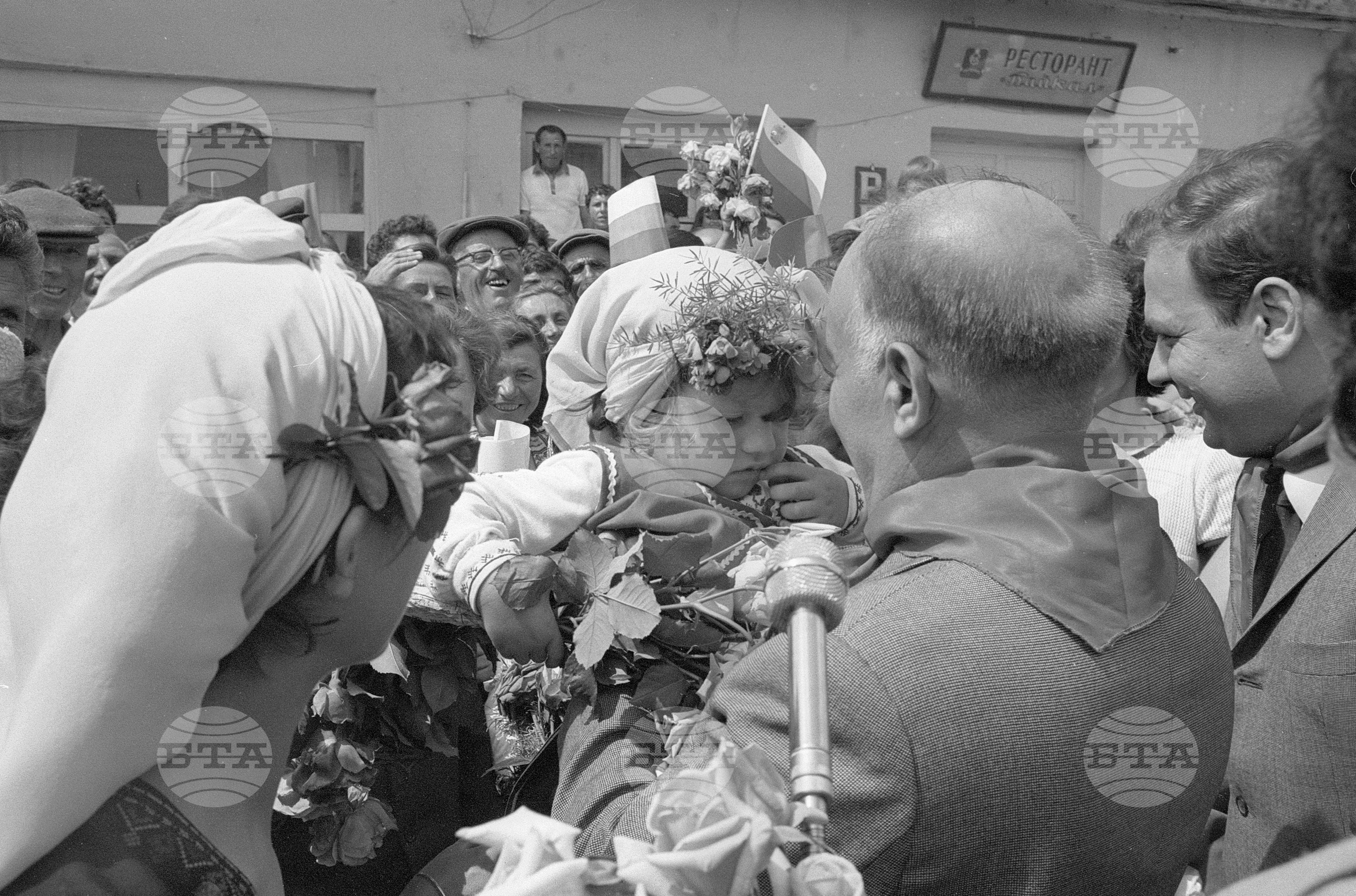 Другарят Тодор Живков на посещение във Видински окръг - част 3