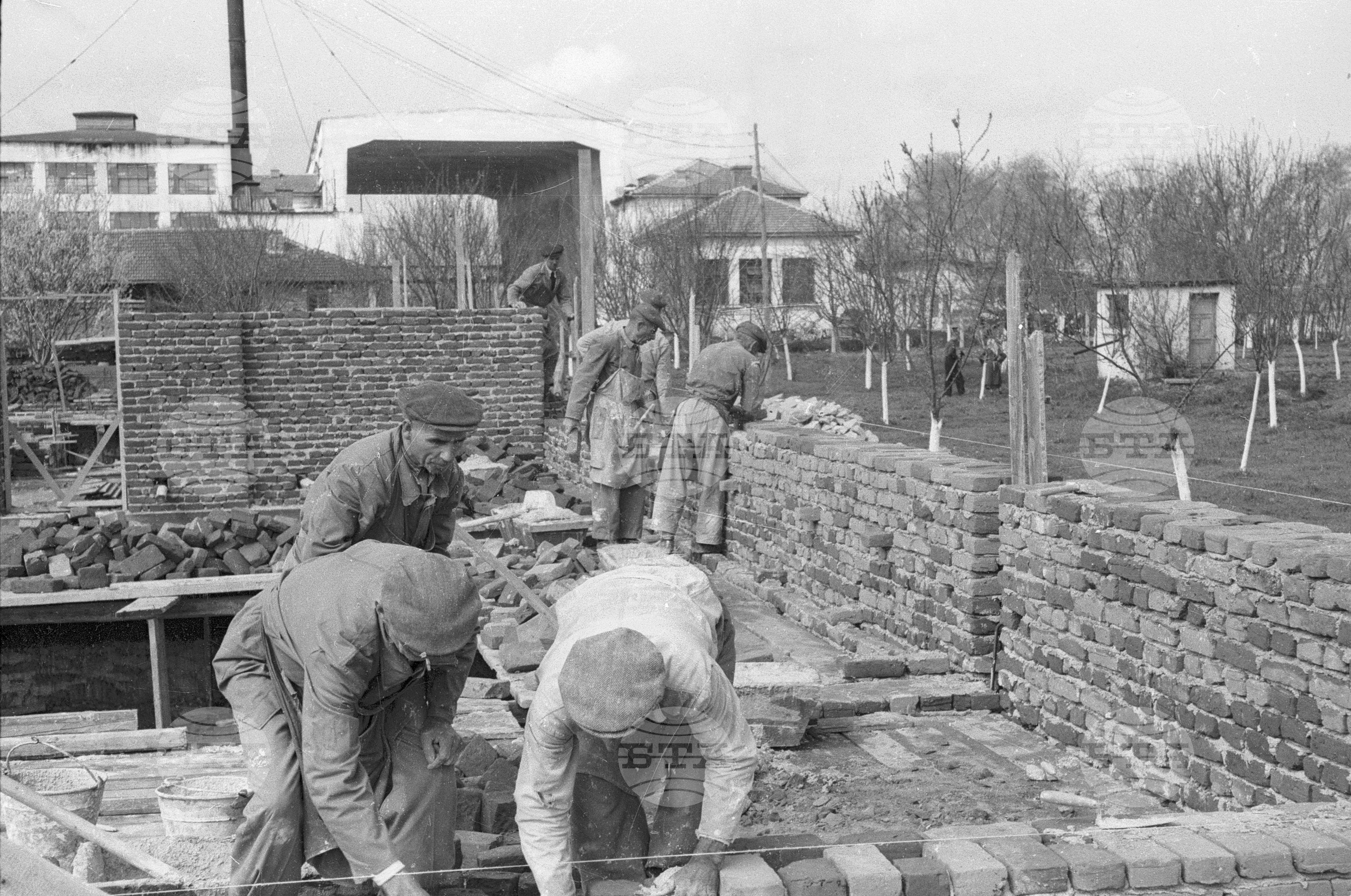 Скоростно зидане, 1951