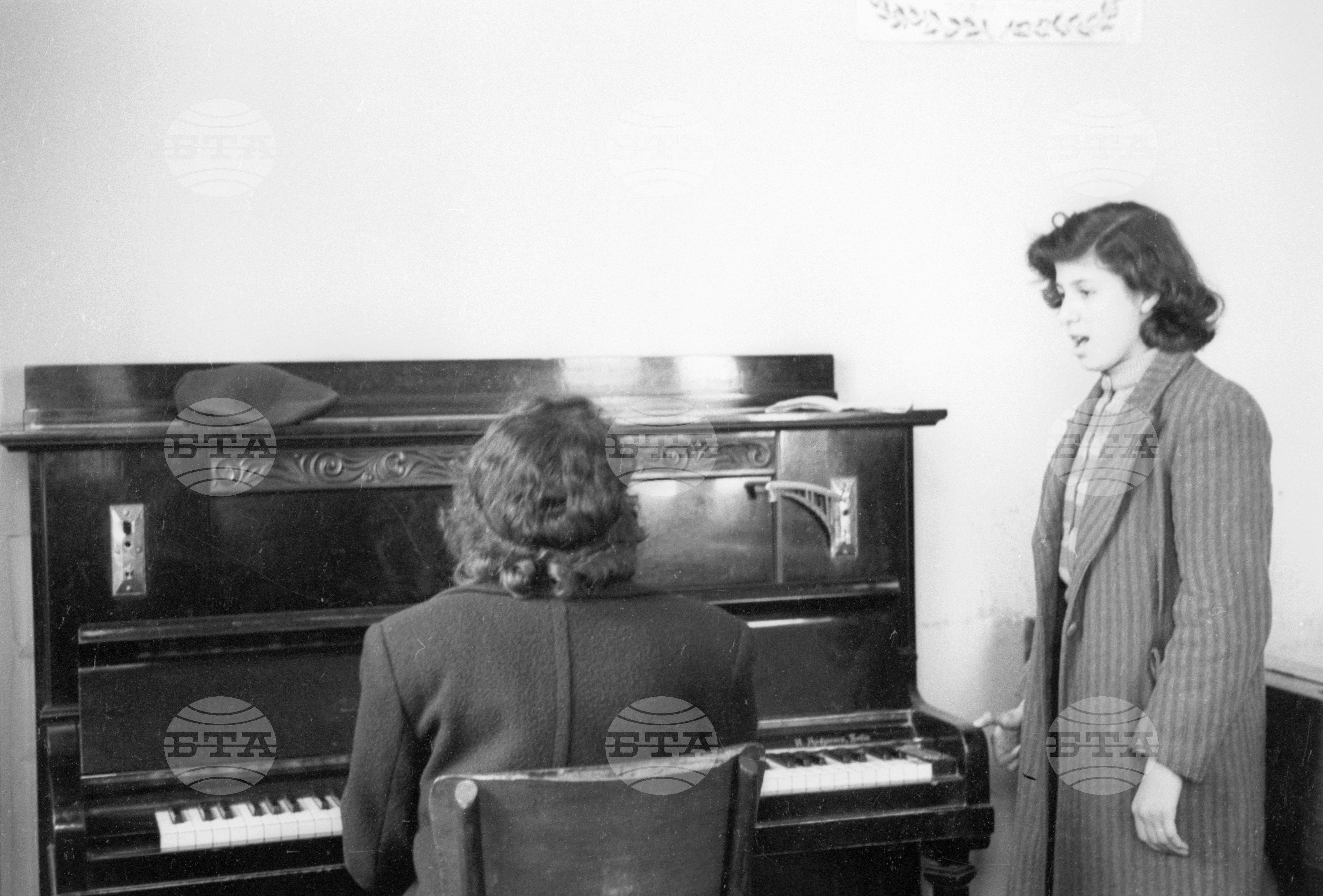 Музикално училище, 1951