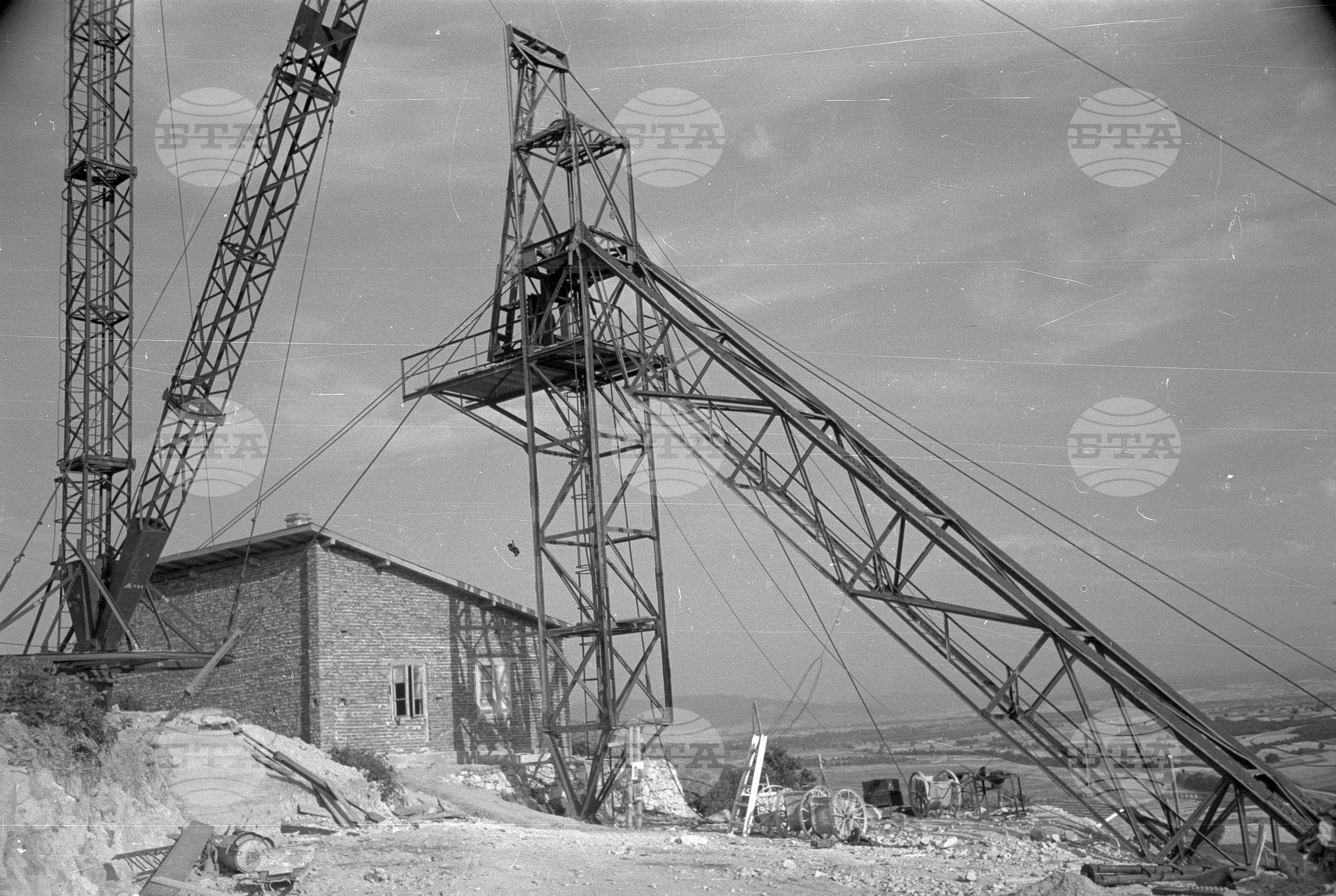 Язовир "Сталин" - снимки от изграждането му през 1952 година
