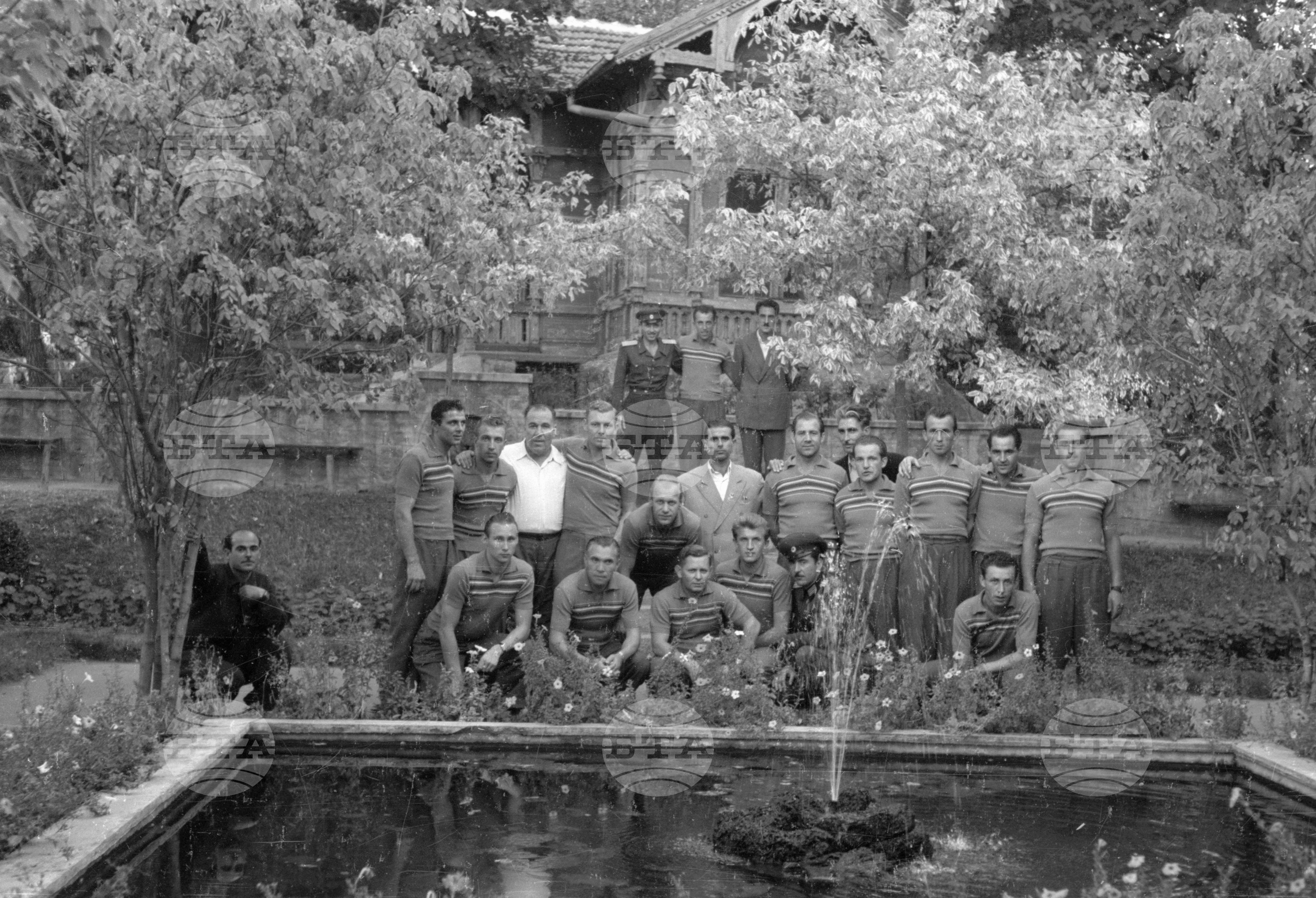 Чехословашки футболен отбор в Пловдив, 1951