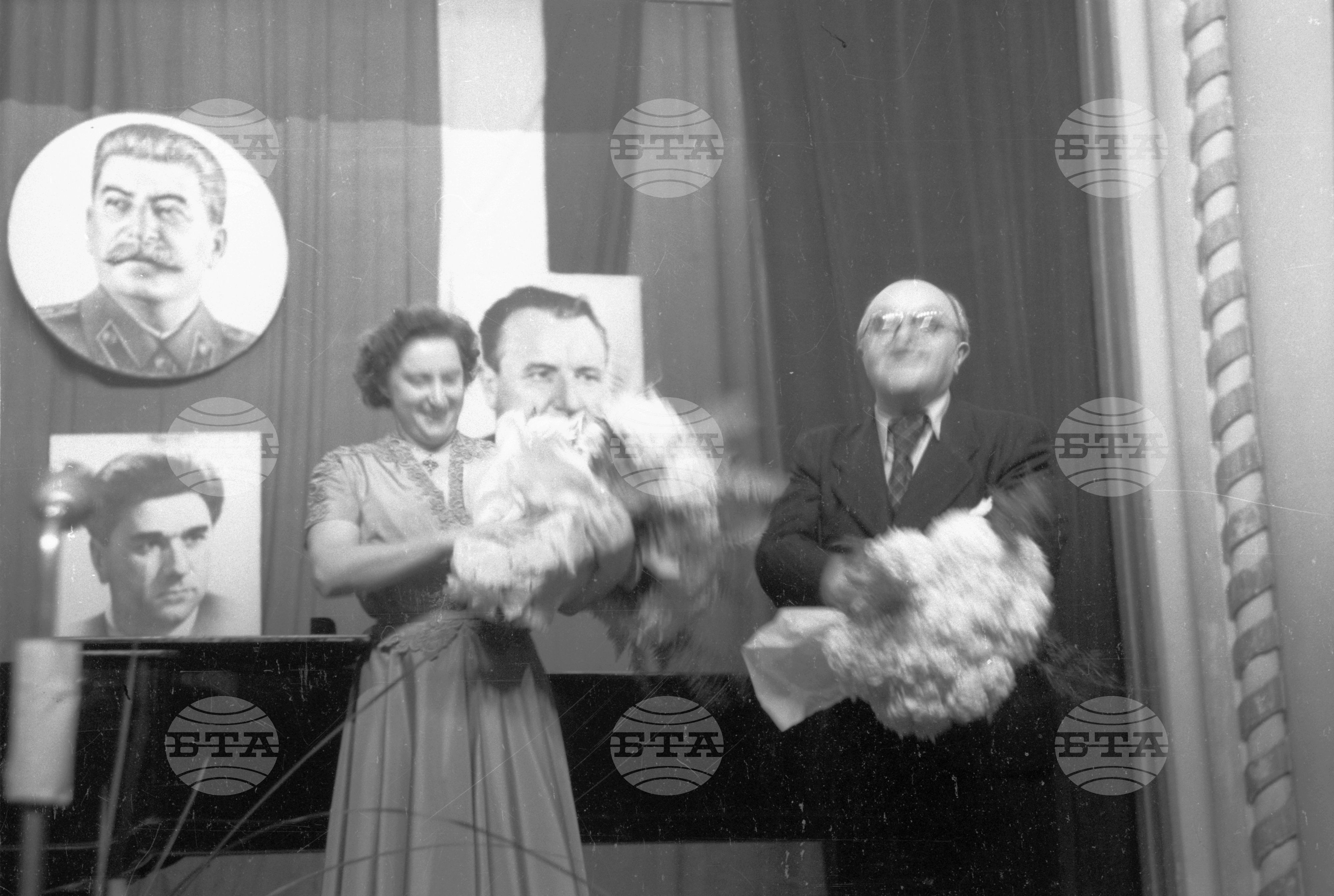 Народен театър "Иван Вазов", 1951 - част 1