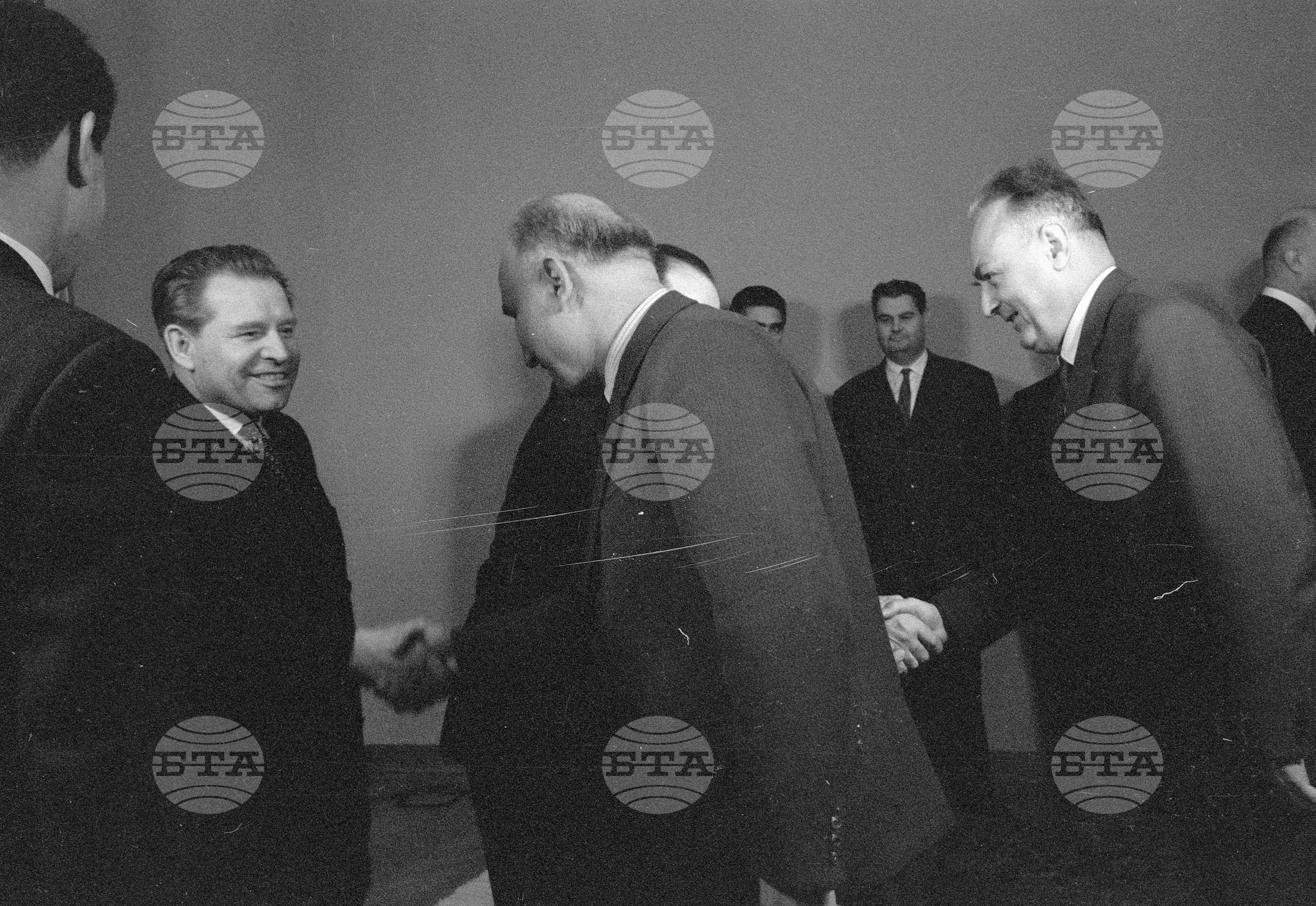 Председателят на Министерския съвет другарят Тодор Живков прие шефове на дипломатически мисии, акредитирани в София част 2