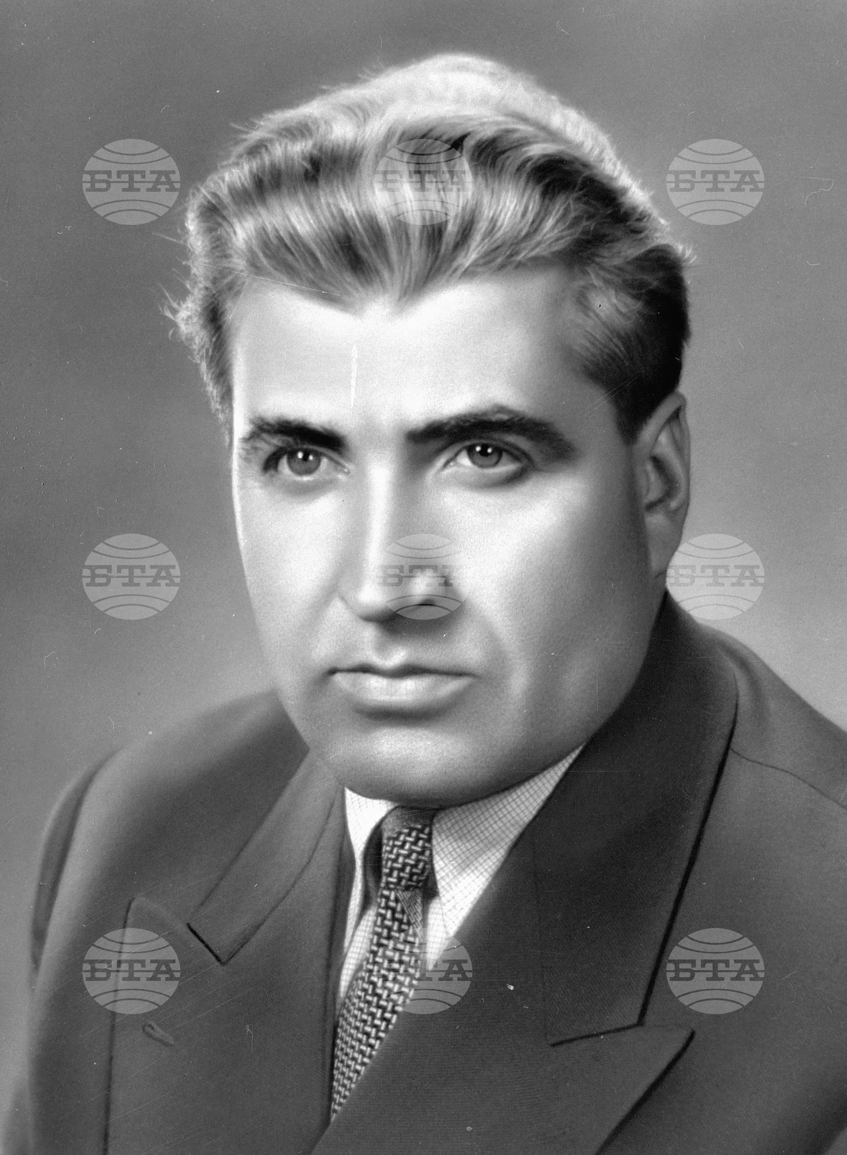 Иван Пръмов