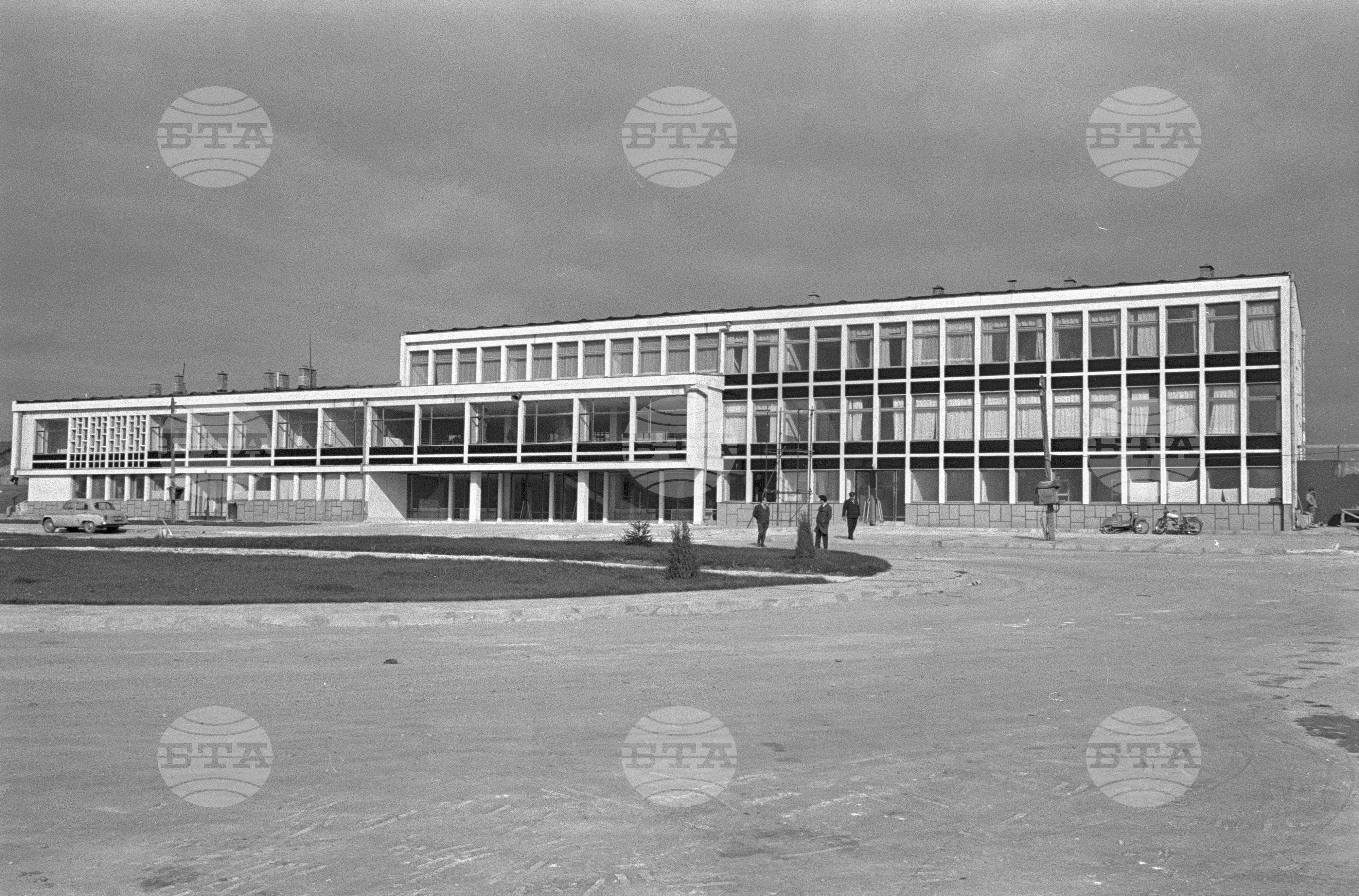 Новата ЖП гара в Разград