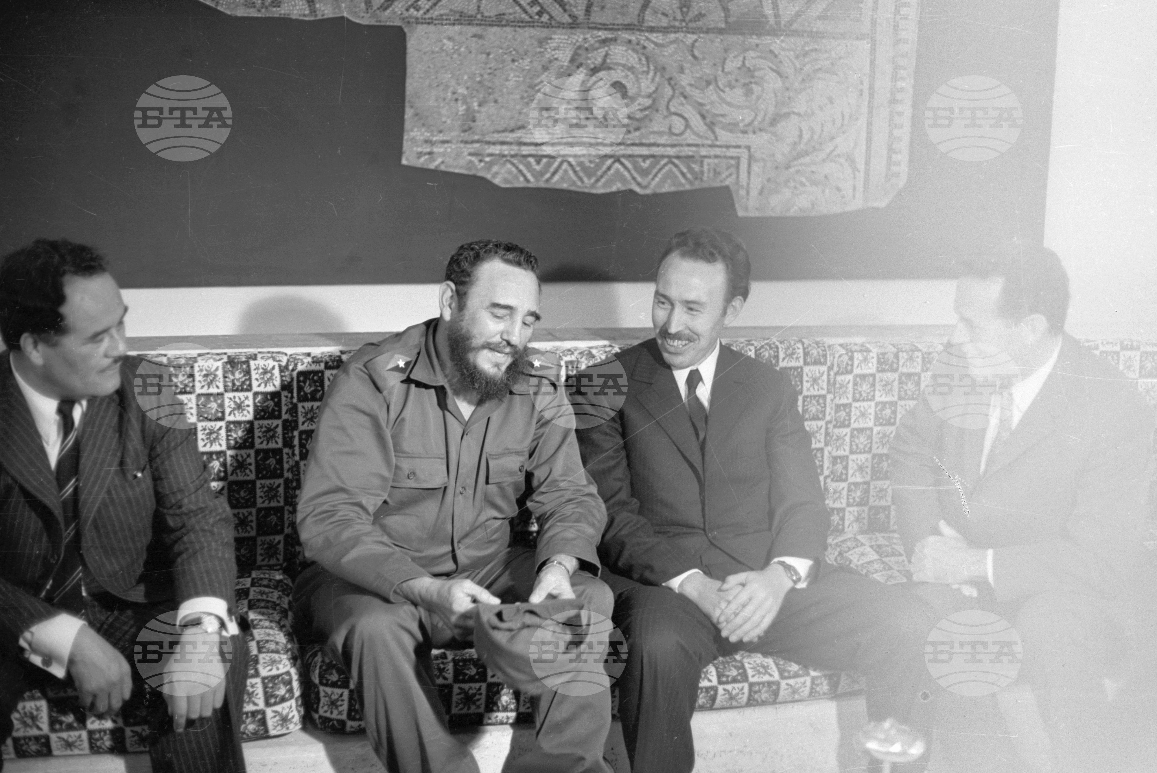Посещение на Фидел Кастро в Алжир