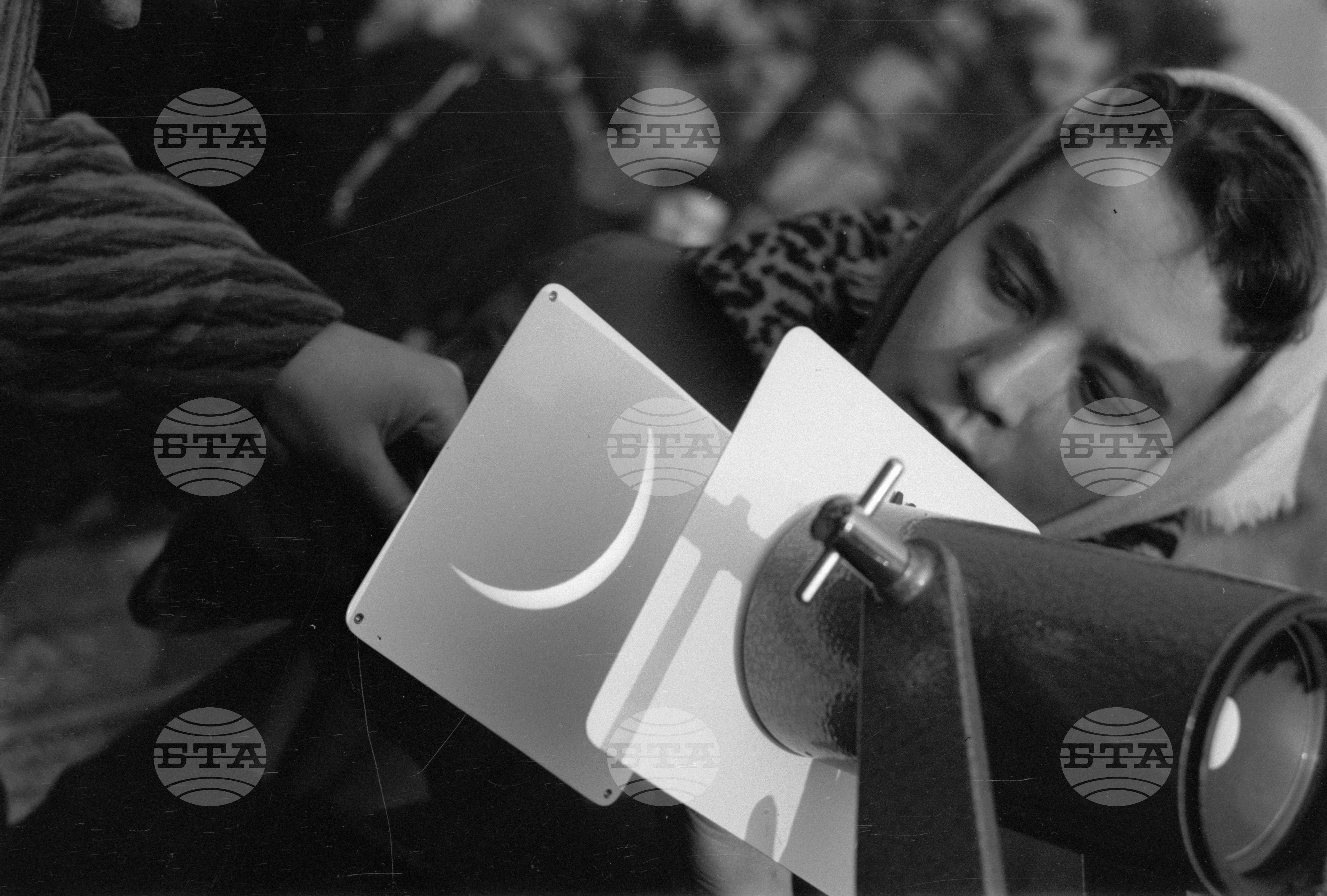 Слънчевото затъмнение на 15.II. 1961 г. наблюдавано от Софийската астрономическа обсерватория