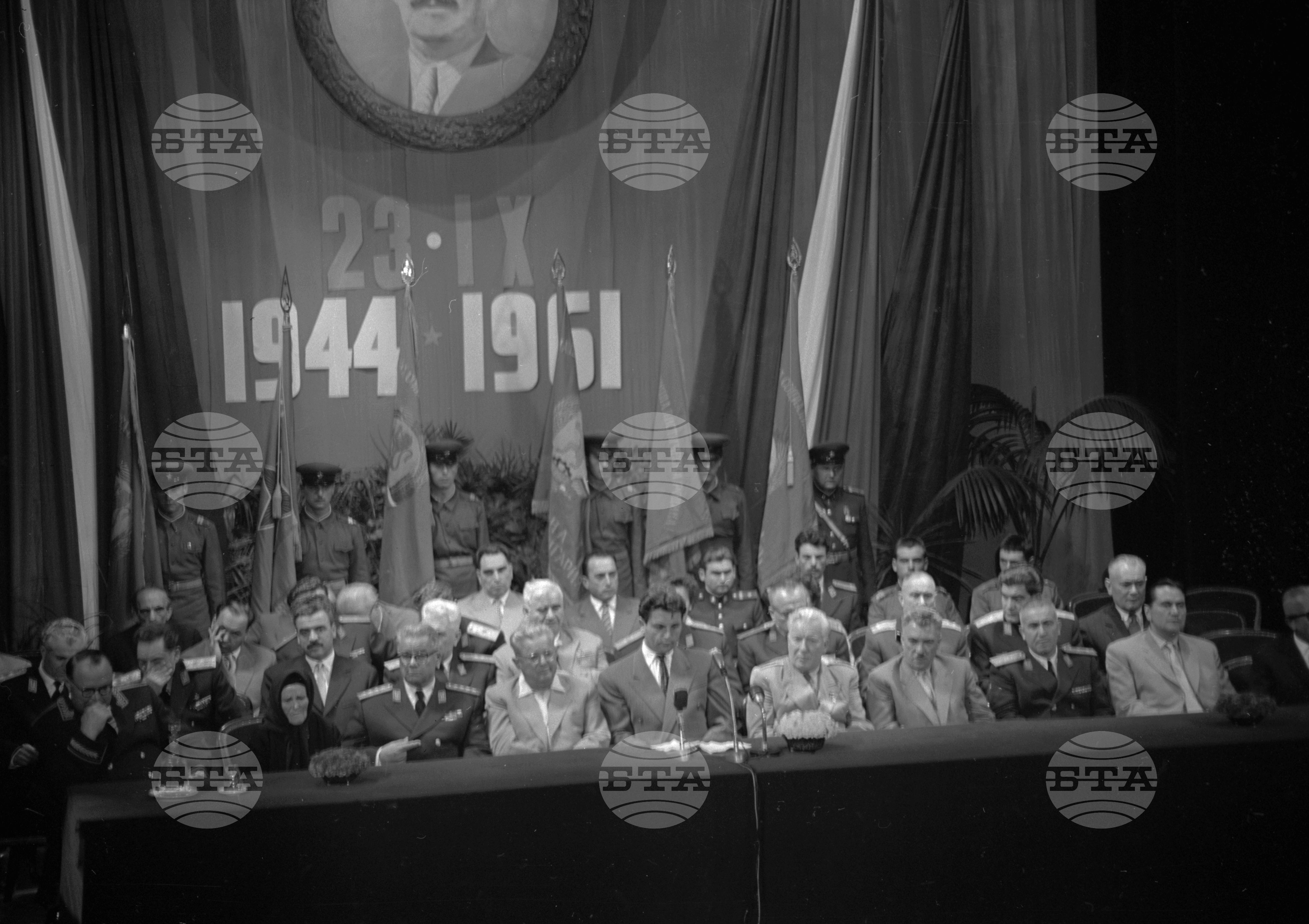 Тържествено събрание по случай Деня на Българската народна армия - 1961