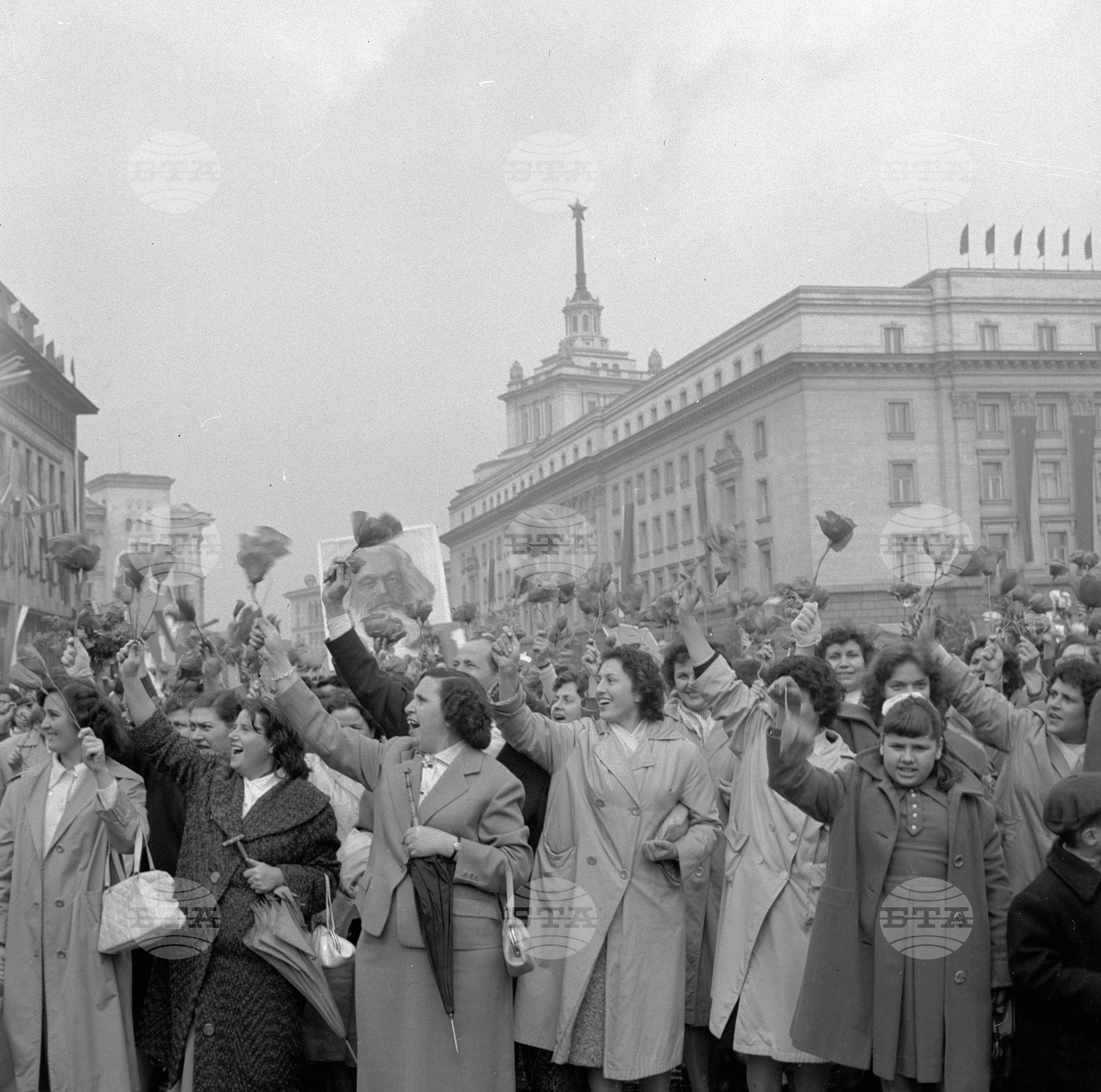Първомайската манифестация на трудещите се в София (1961) част 2