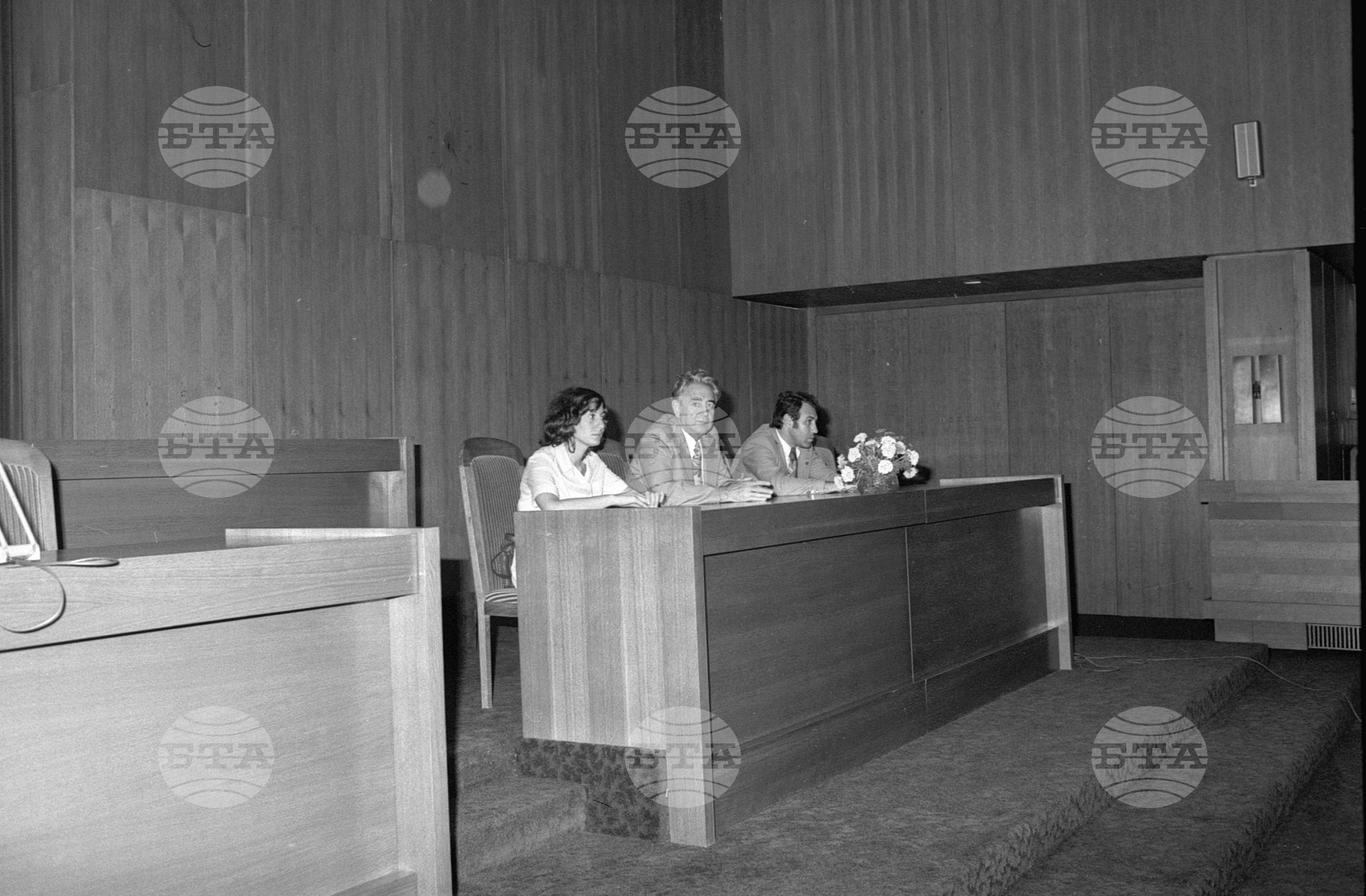 Среща на другаря Тодор Живков с делегацията за фестивала в Куба