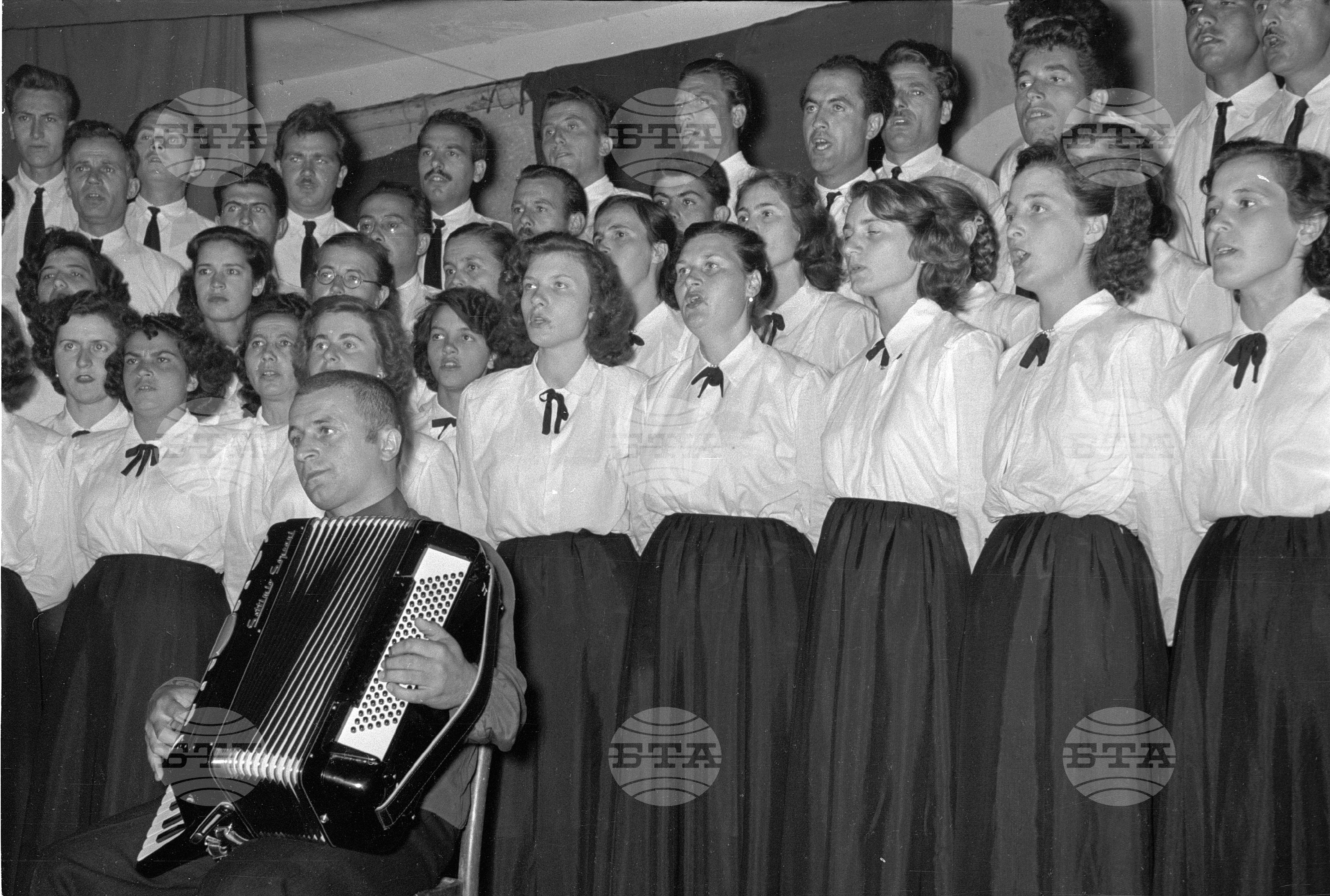Из родопския минен басейн - 1956 година
