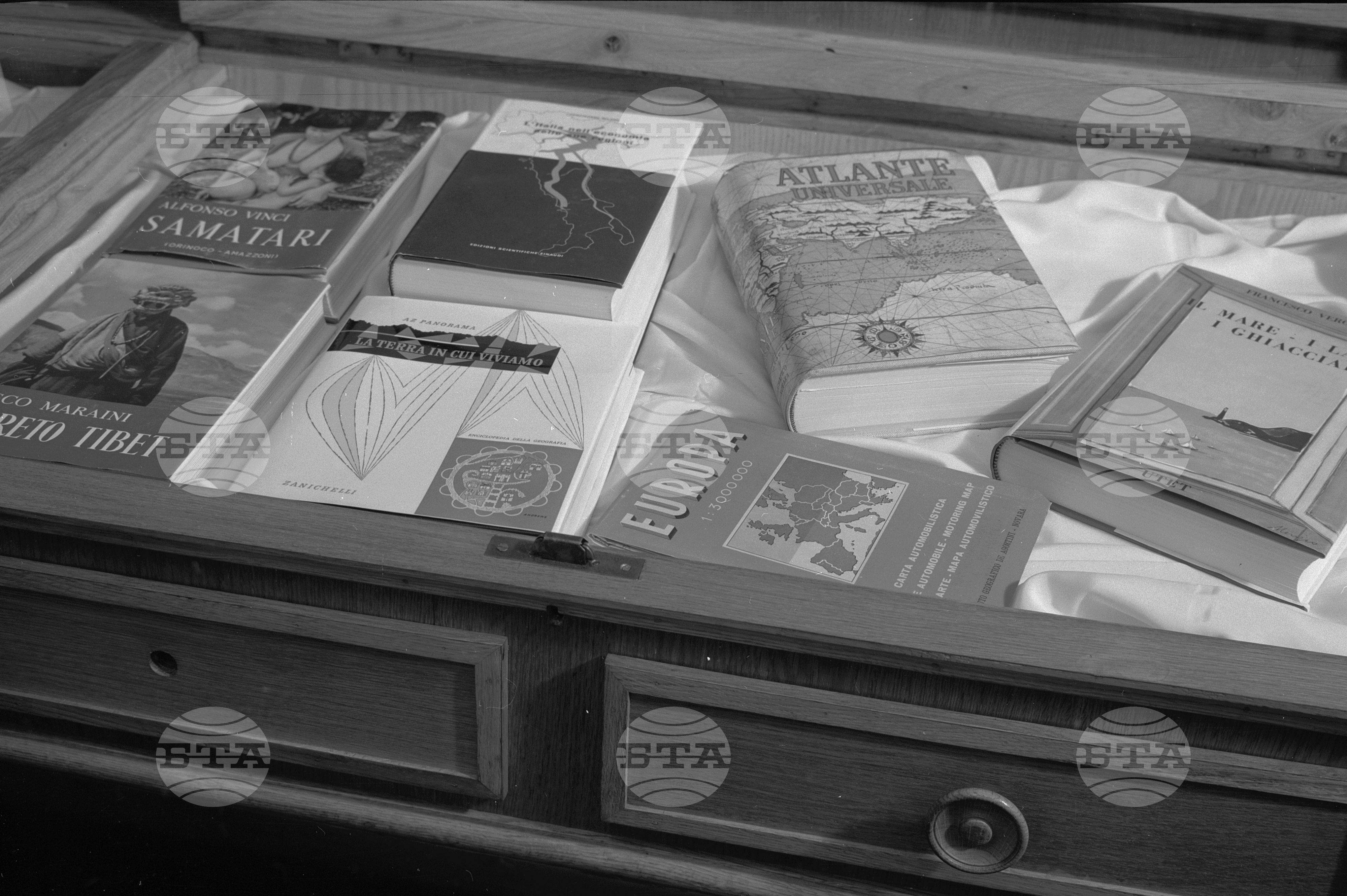 Откриване изложба на италианската книга - София