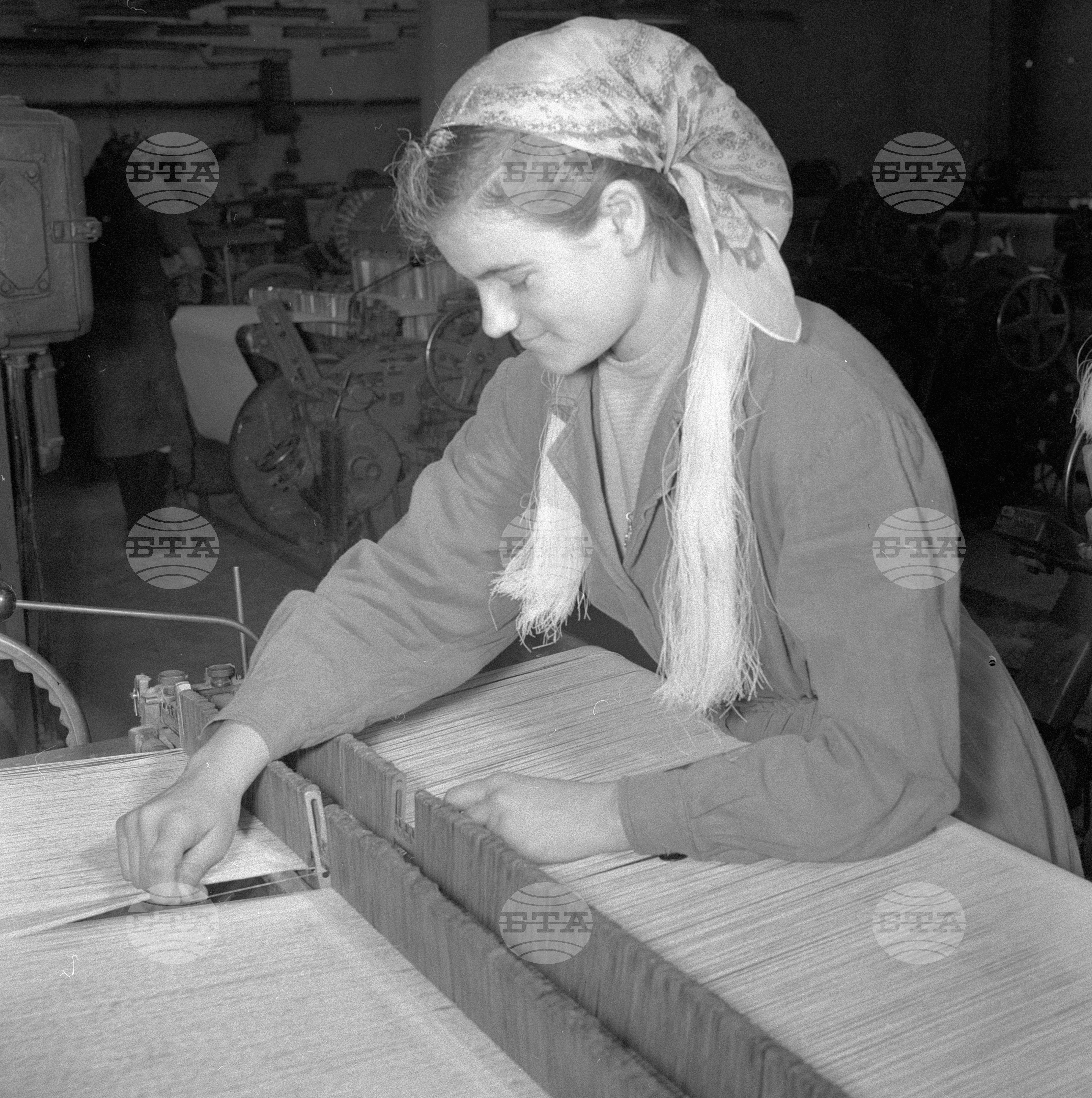 Новите цехове на Текстилен комбинат "Тунджа" - Ямбол