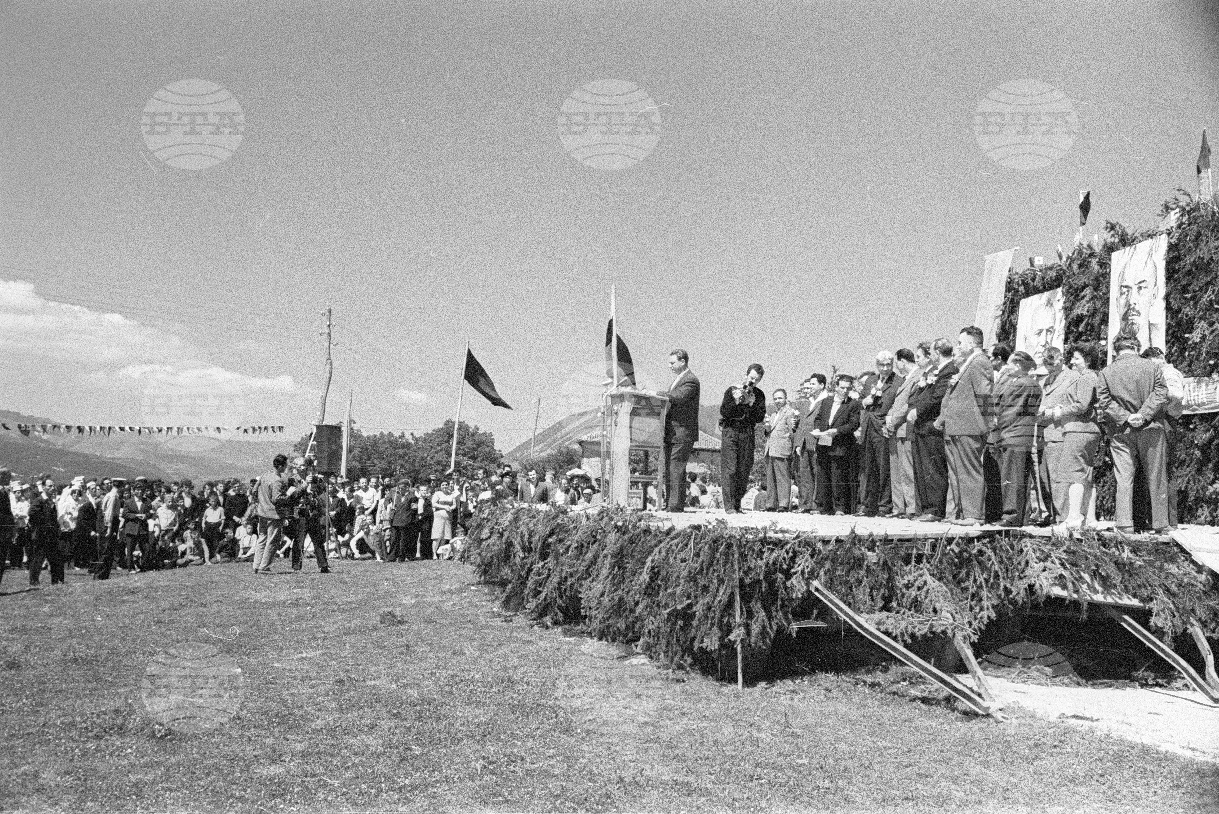 Празникът на розите в село Розино