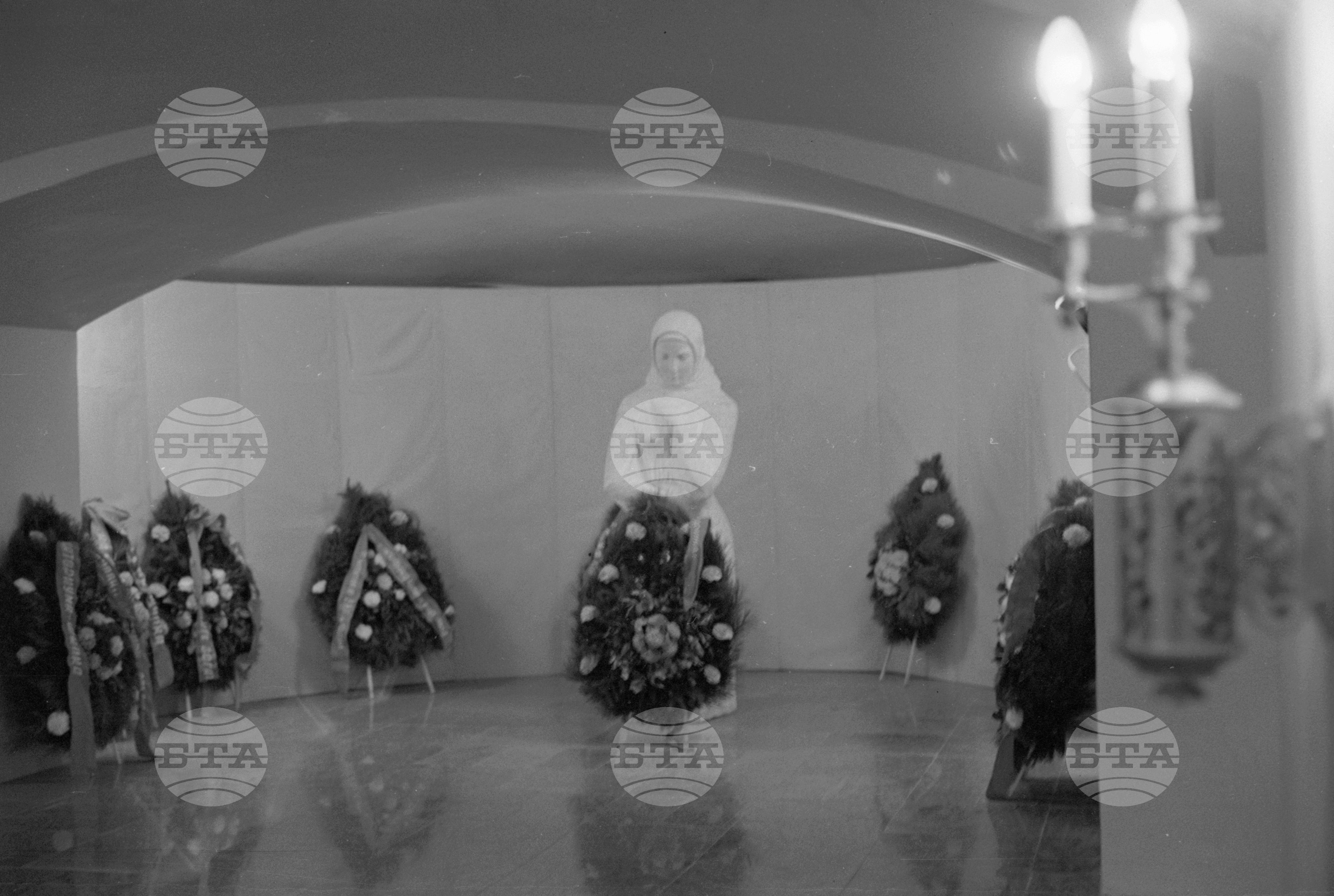 Храм-паметник "Рождество Христово" в град Шипка