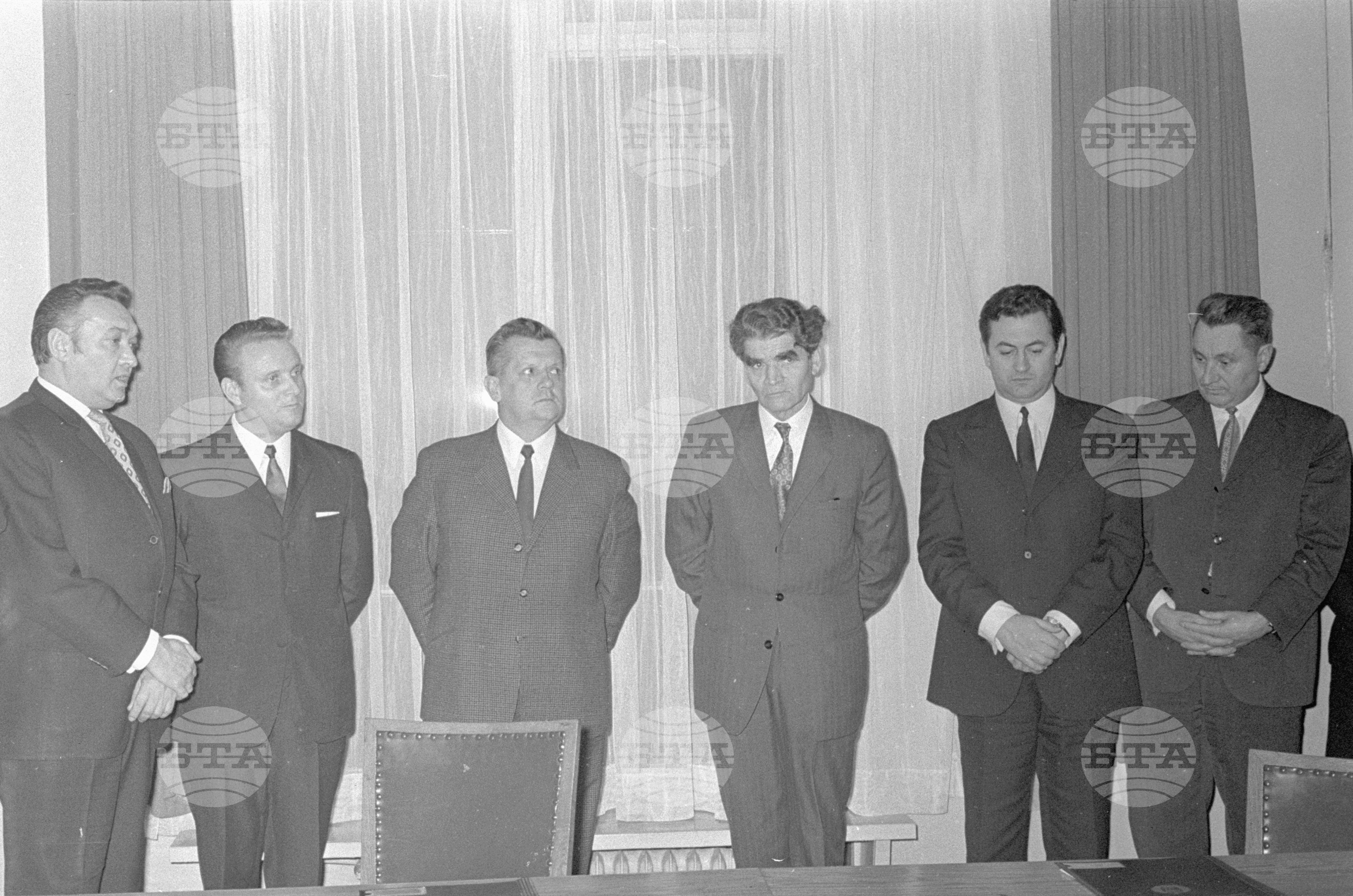 Подписване на българо - унгарски договор в Министерството на вътрешната търговия