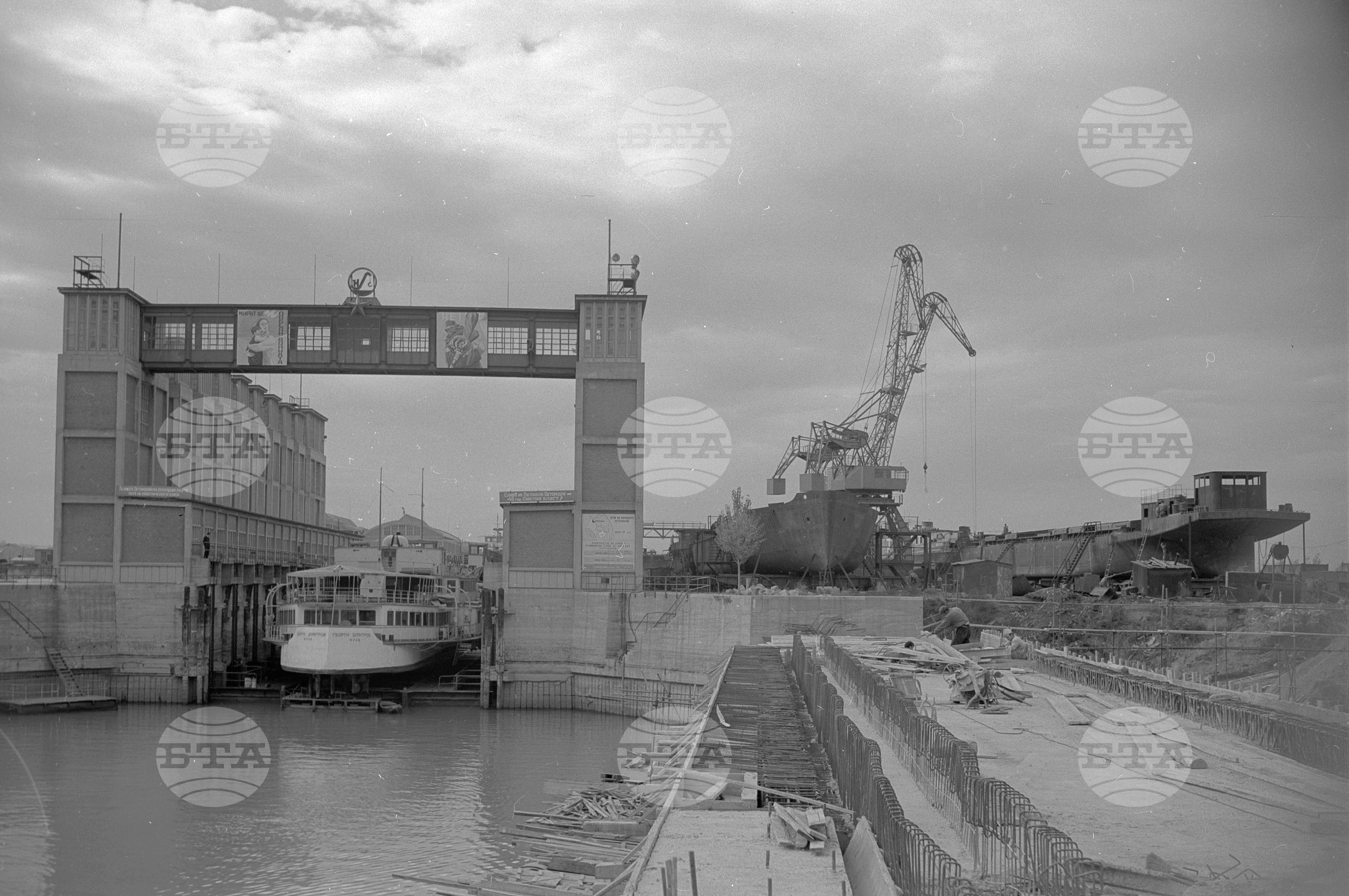 Корабостроителен и кораборемонтен завод Русе