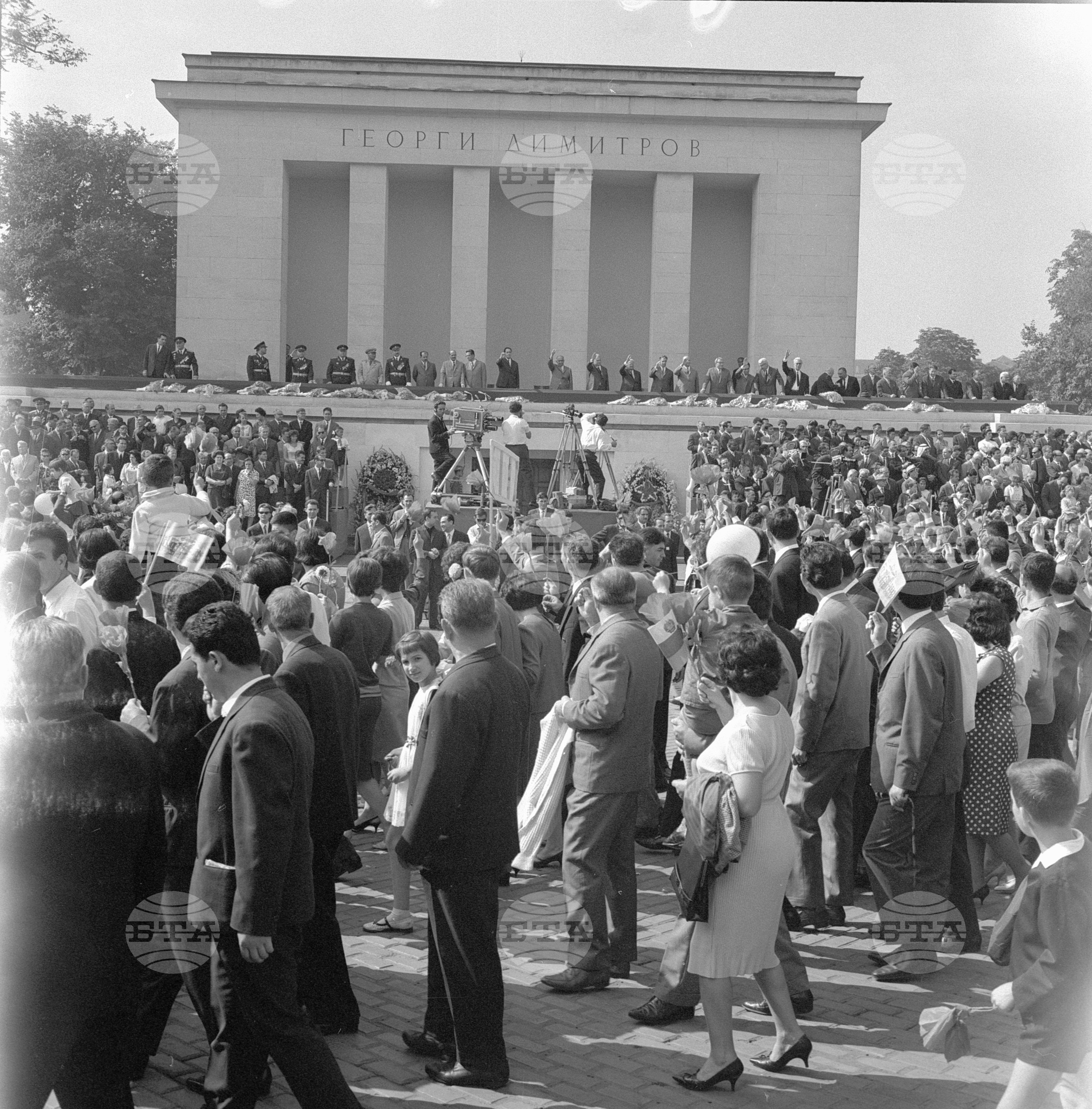 Деветосептемврийска манифестация в Столицата - 1966 година