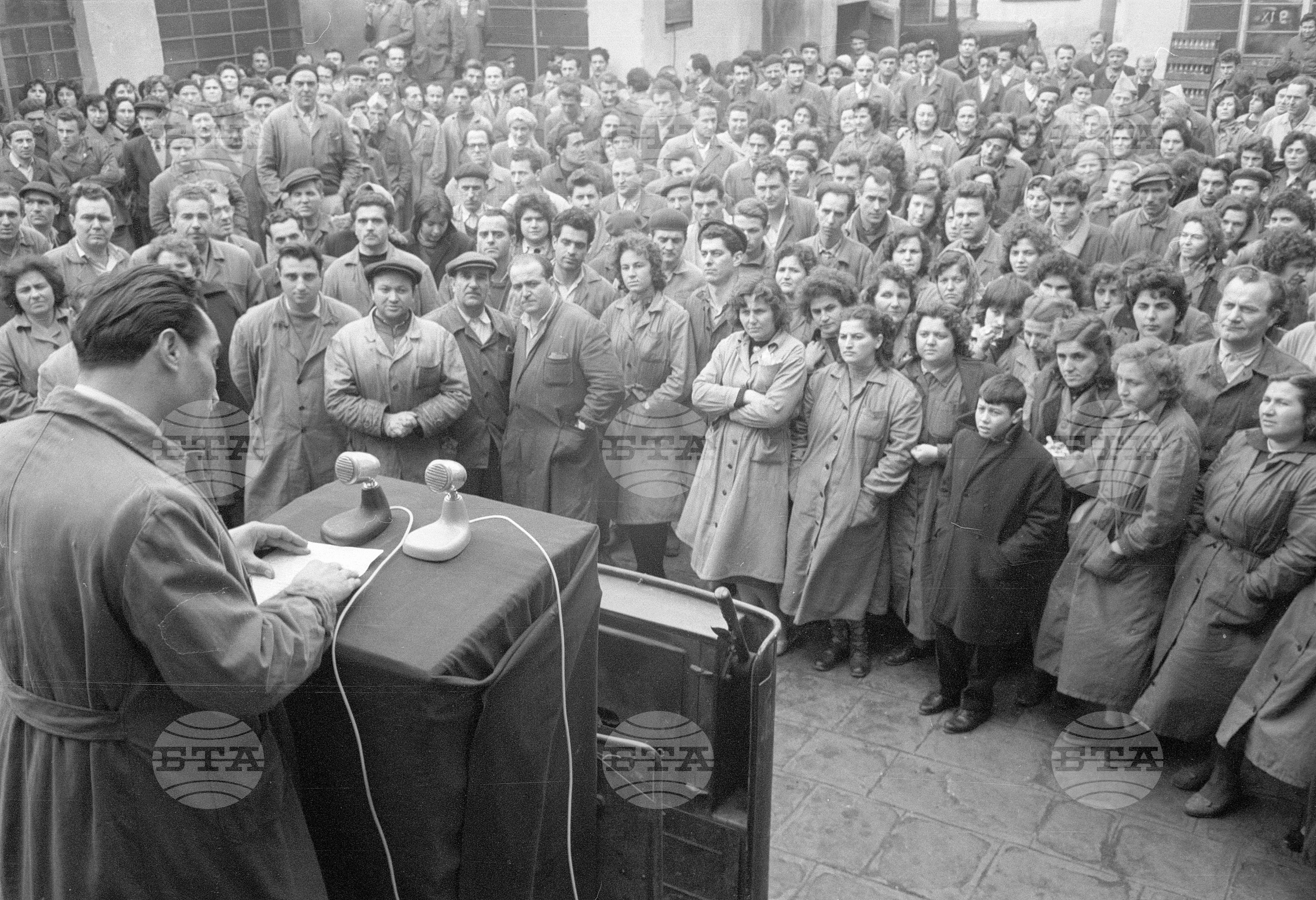 Протестно събрание в защита на Антоан Гизенга част 2