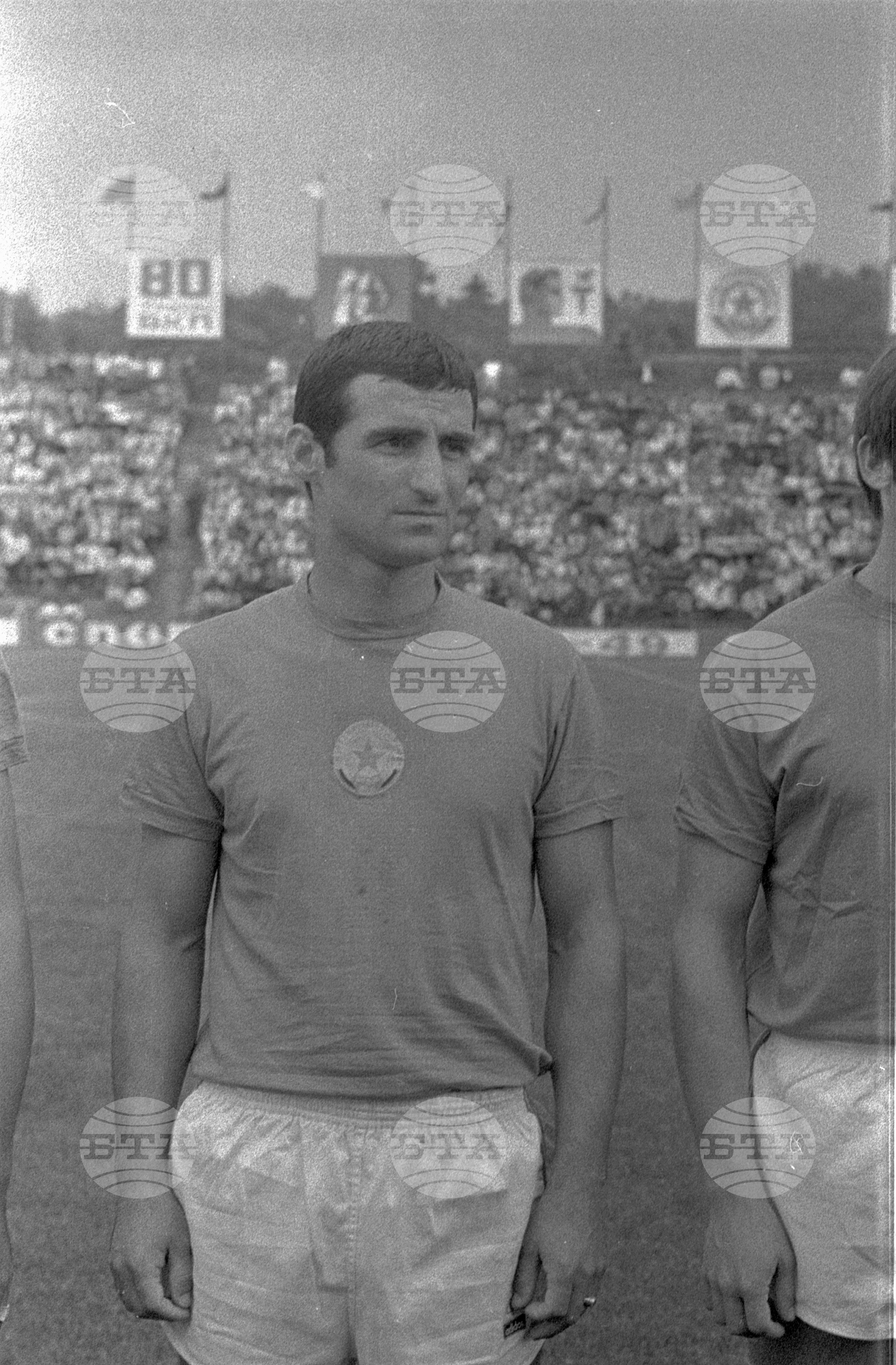 Откриване на футболното първенство 1971 - 1972 година. ЦСКА(Централен спортен клуб на армията) - Черно море(Варна)
