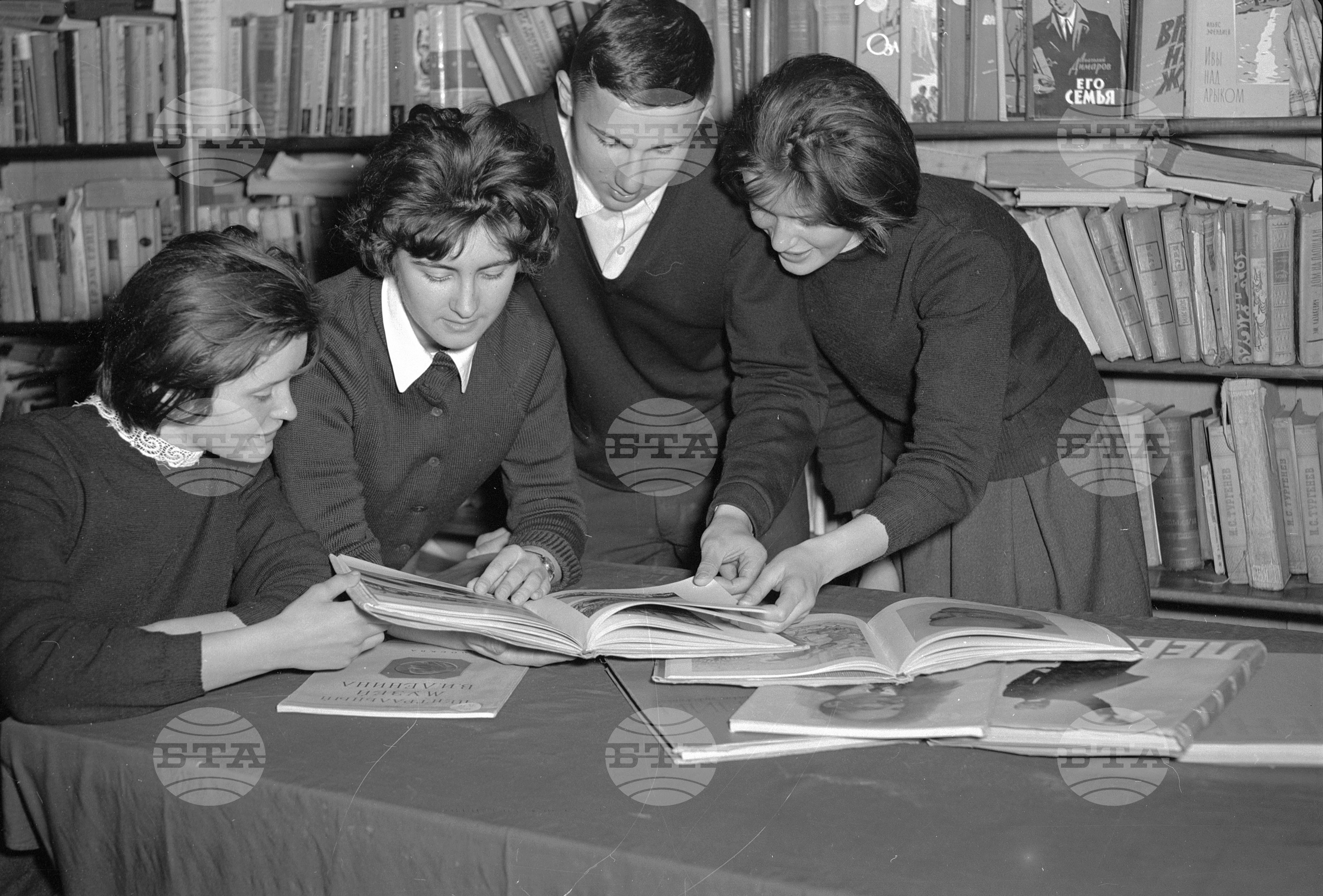 Ленински дни в средното политехническо училище №35 - с преподаване на руски език - София