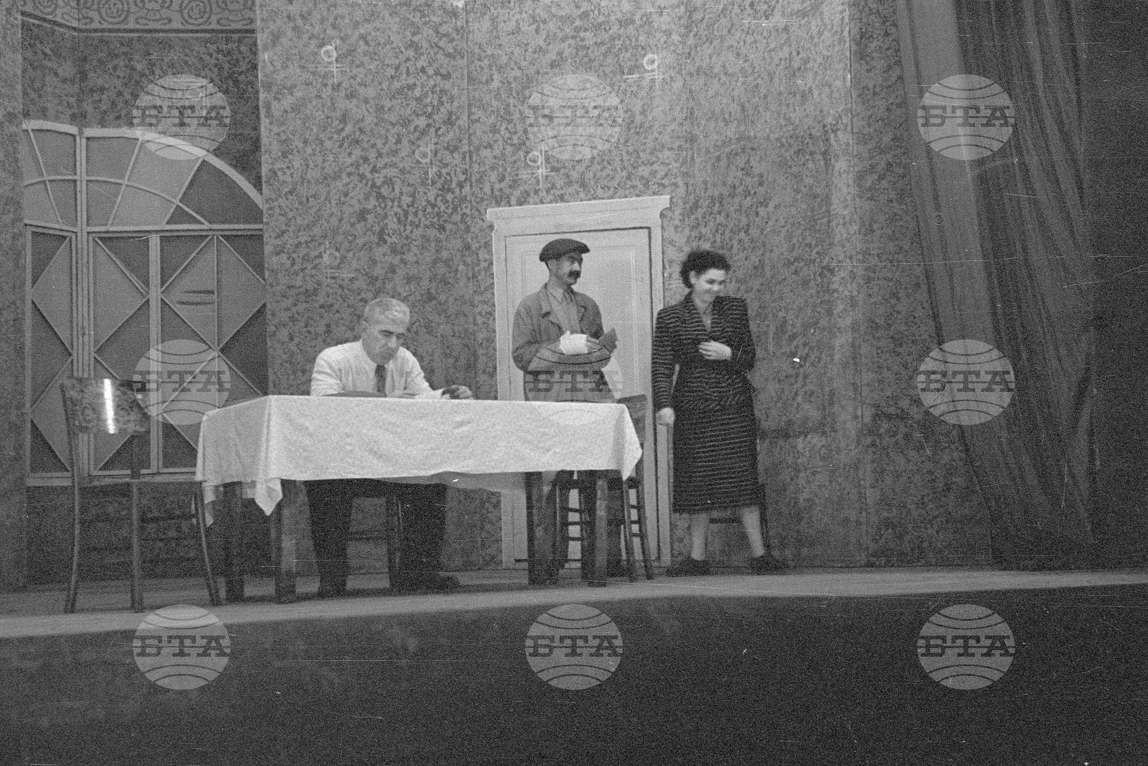 Пиесата "Любов" от Орлин Василев на сцената на читалище "Постоянство"