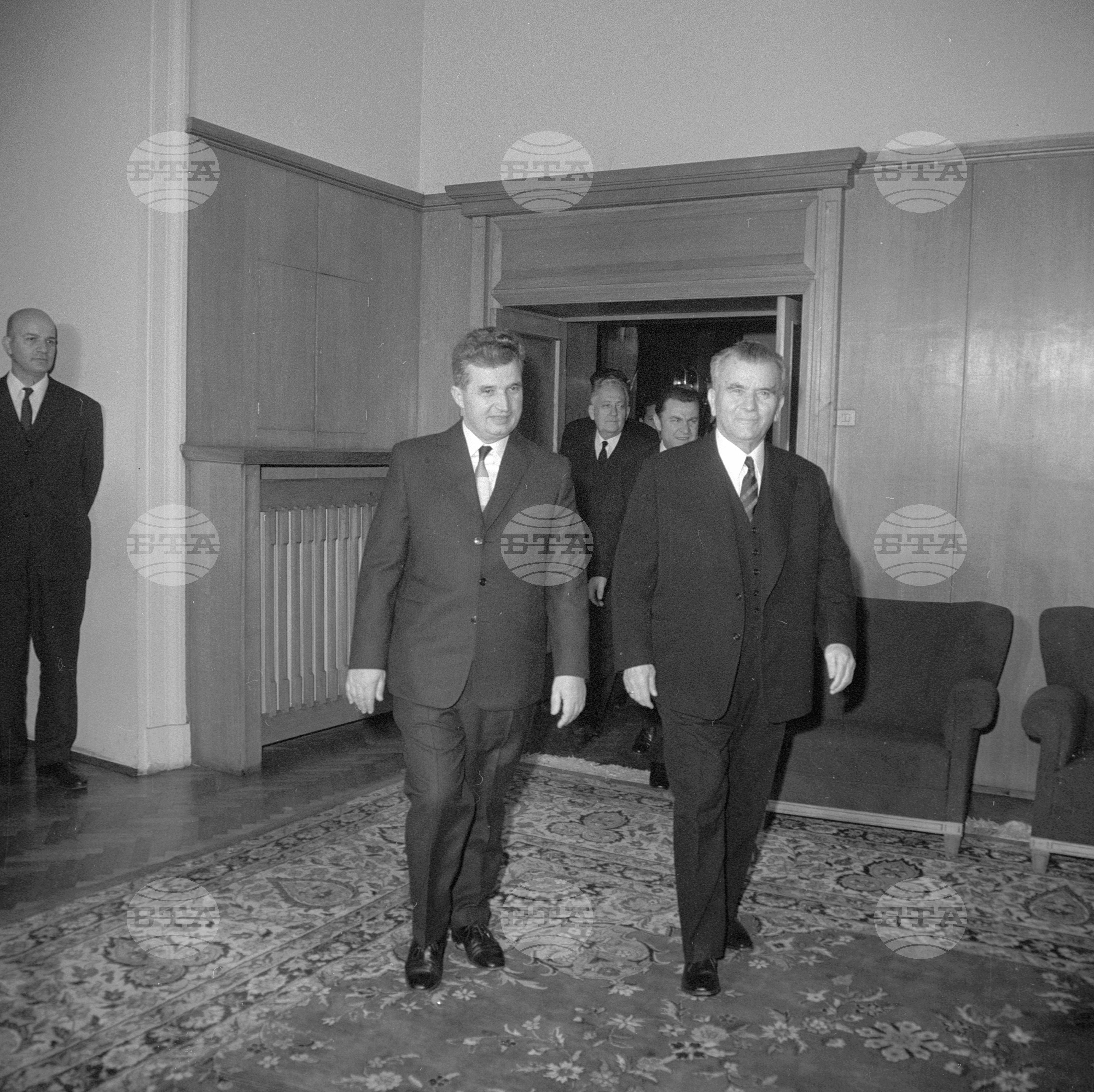 Посещение на румънската партийно-правителствена делегация начело с Николае Чаушеску - част 1
