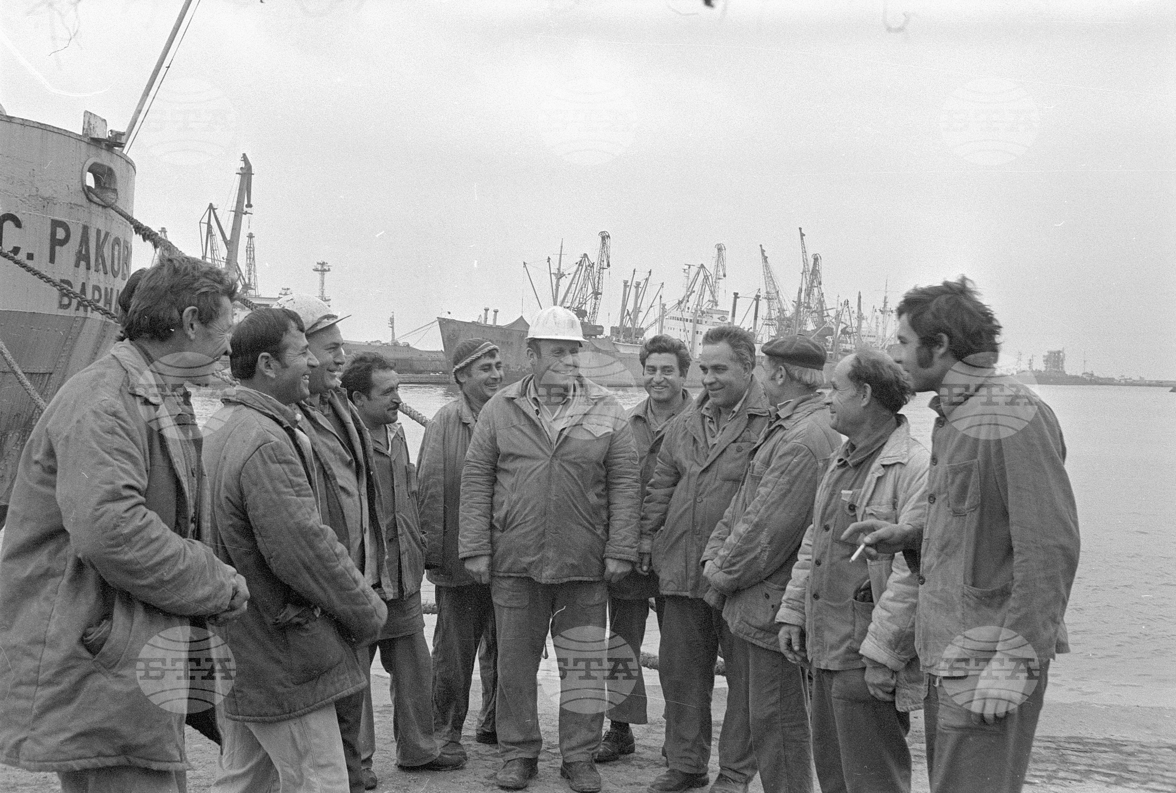 В пристанище Варна