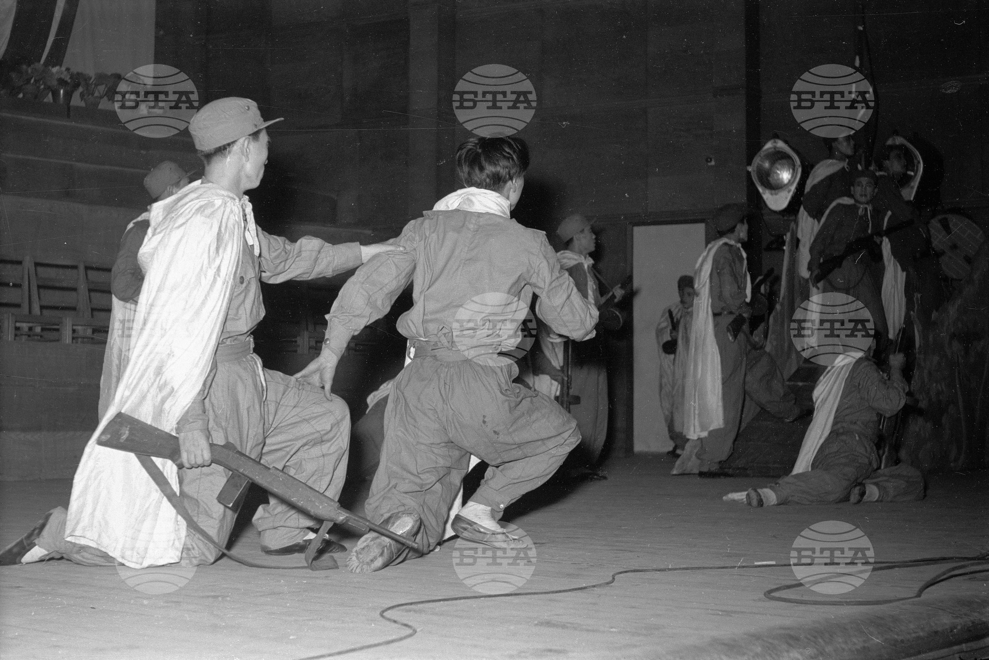 Ансамбъл за песни и танци при Корейската народна армия в България - 1953 година
