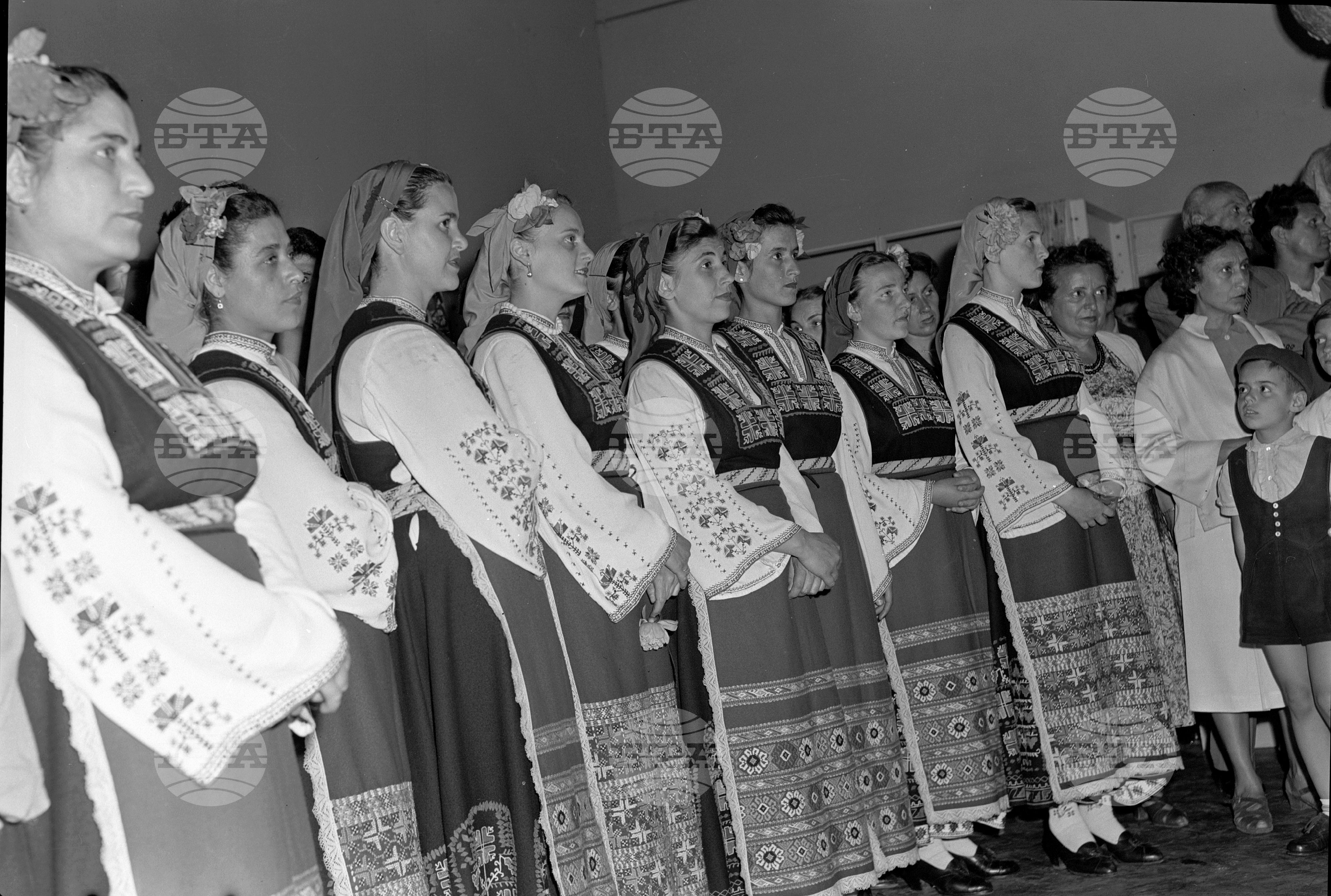 Тържествено връчване на ордените на наградени български интербригадисти - участници в Испанската гражданска война