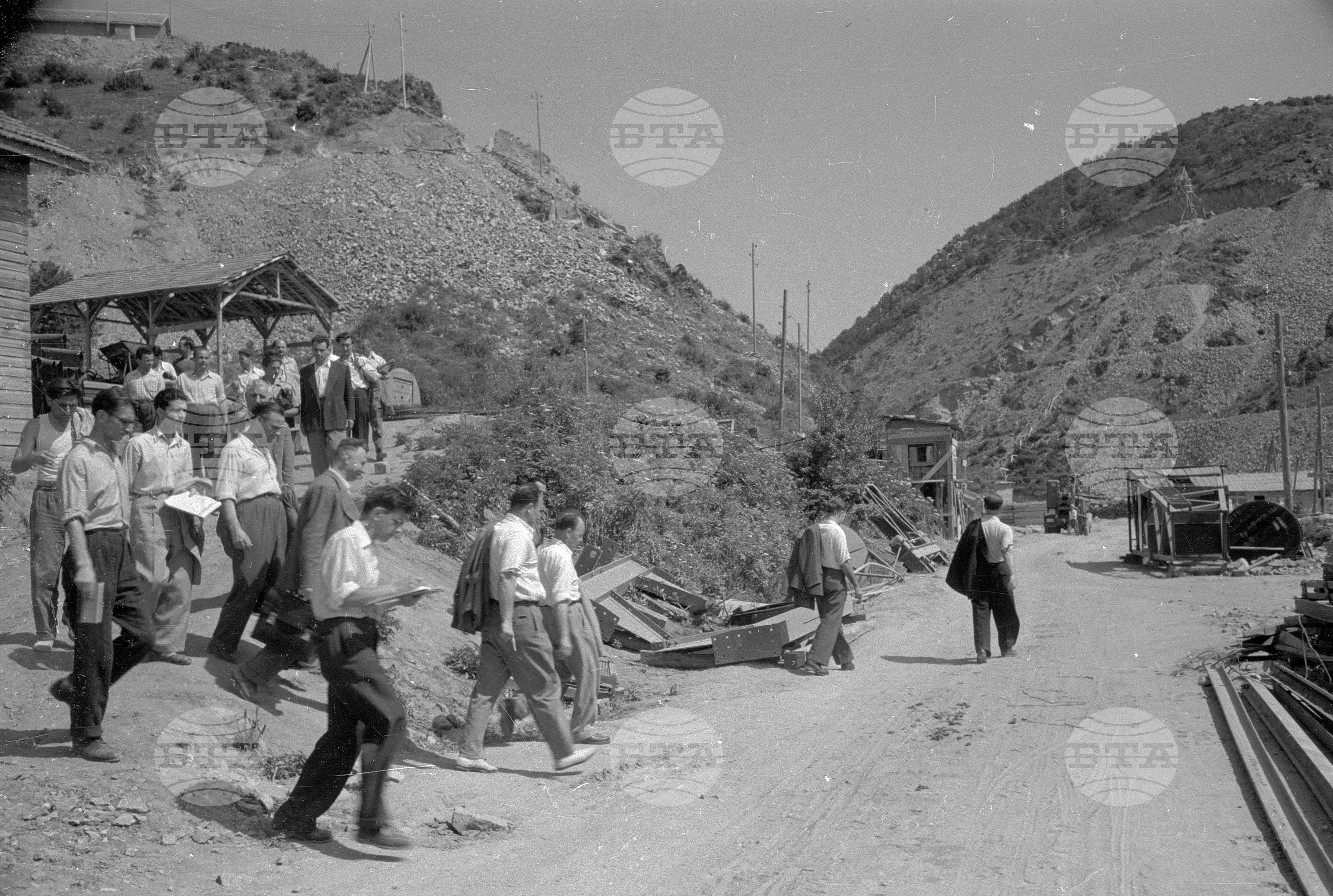 Язовир "Сталин" - снимки от изграждането му през 1952 година