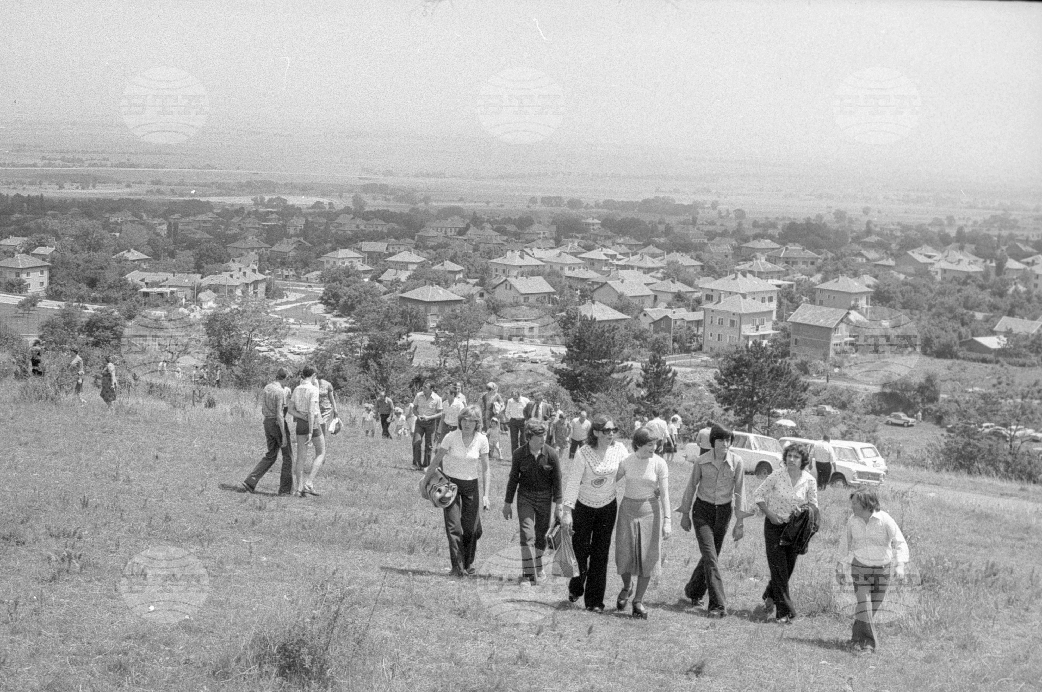 Митинг-събор на Българо-Съветската дружба в село Лозен