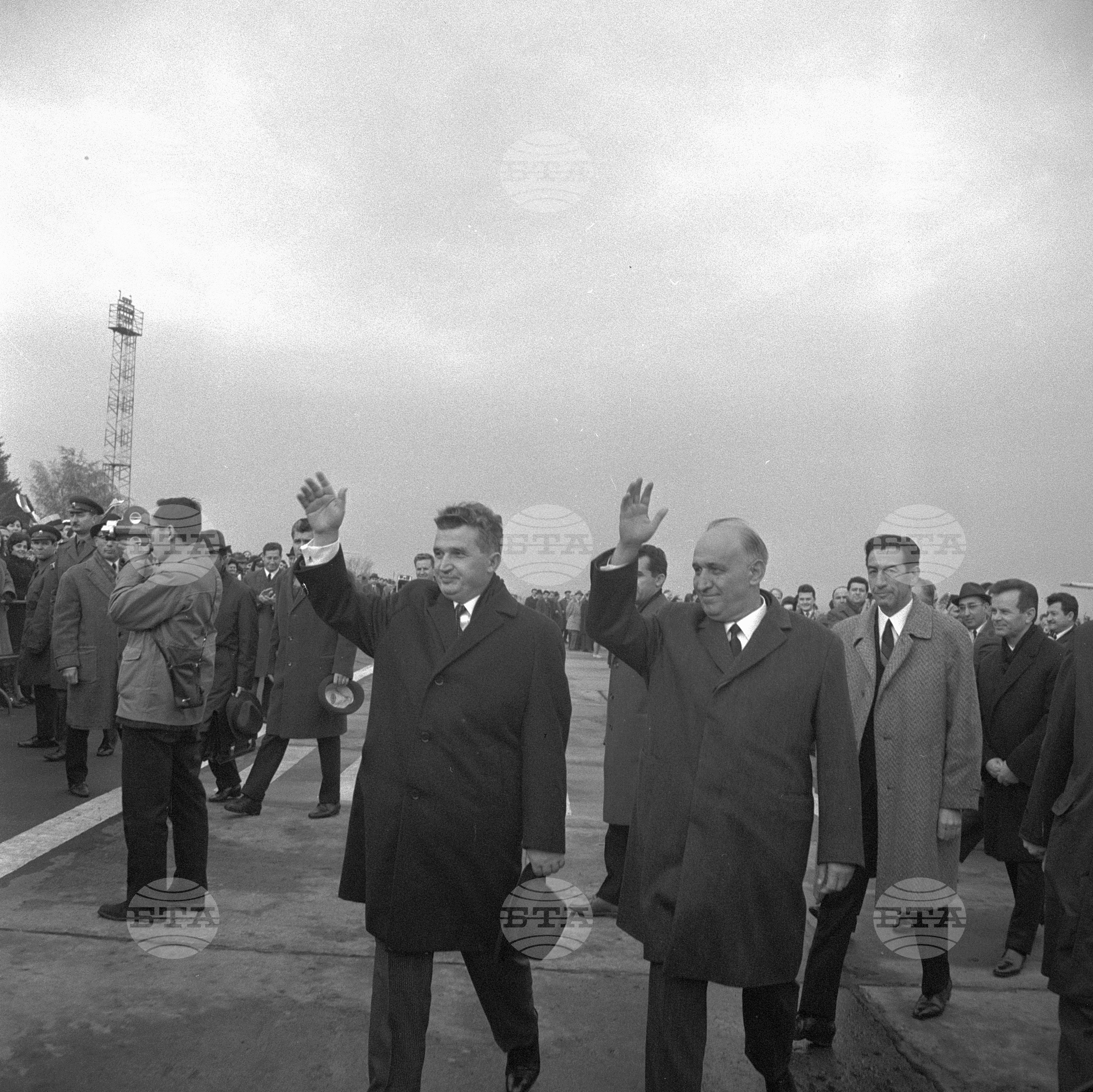 Посещение на румънската партийно-правителствена делегация начело с Николае Чаушеску - част 1
