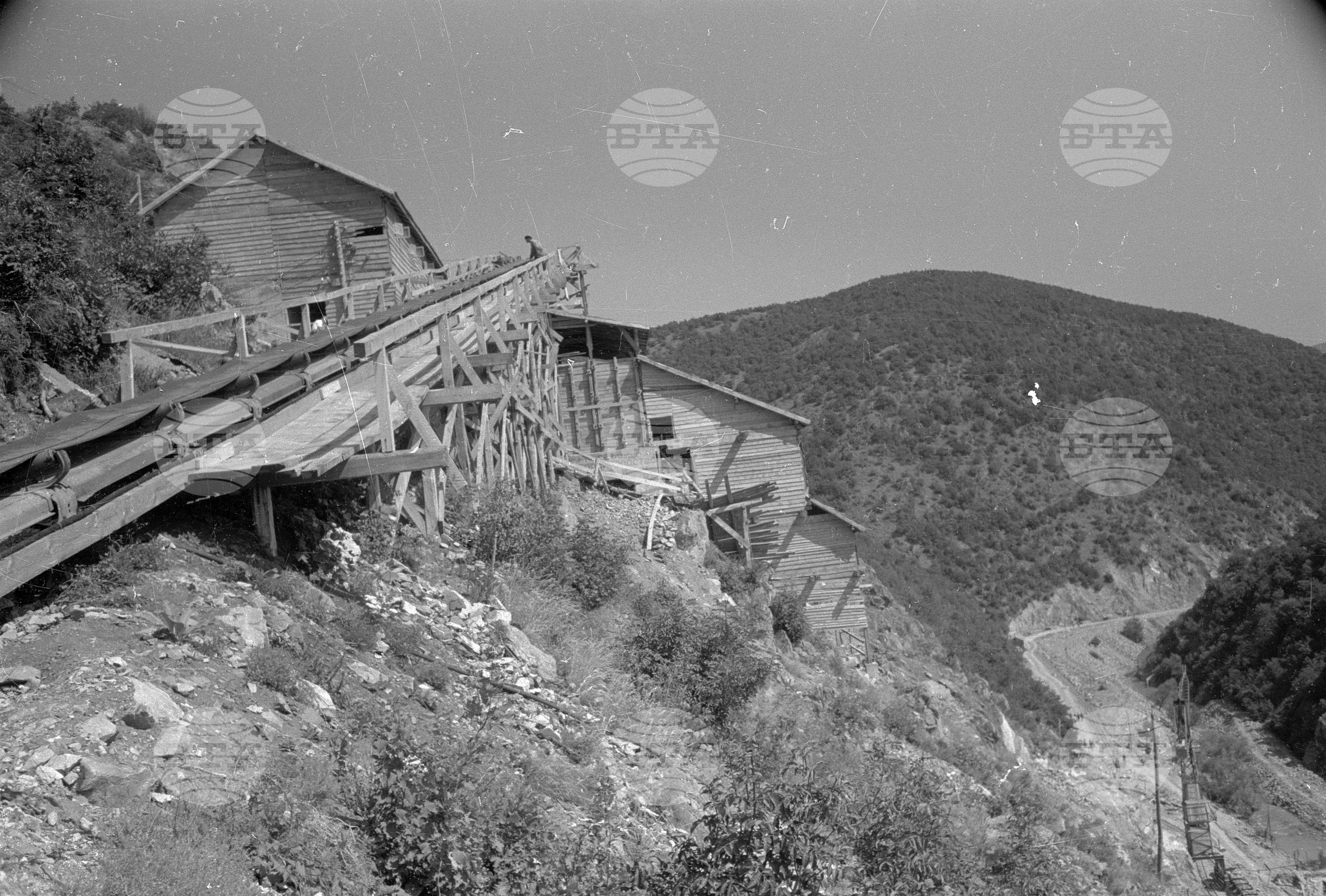 Язовир "Сталин" - снимки от изграждането му през 1952 година