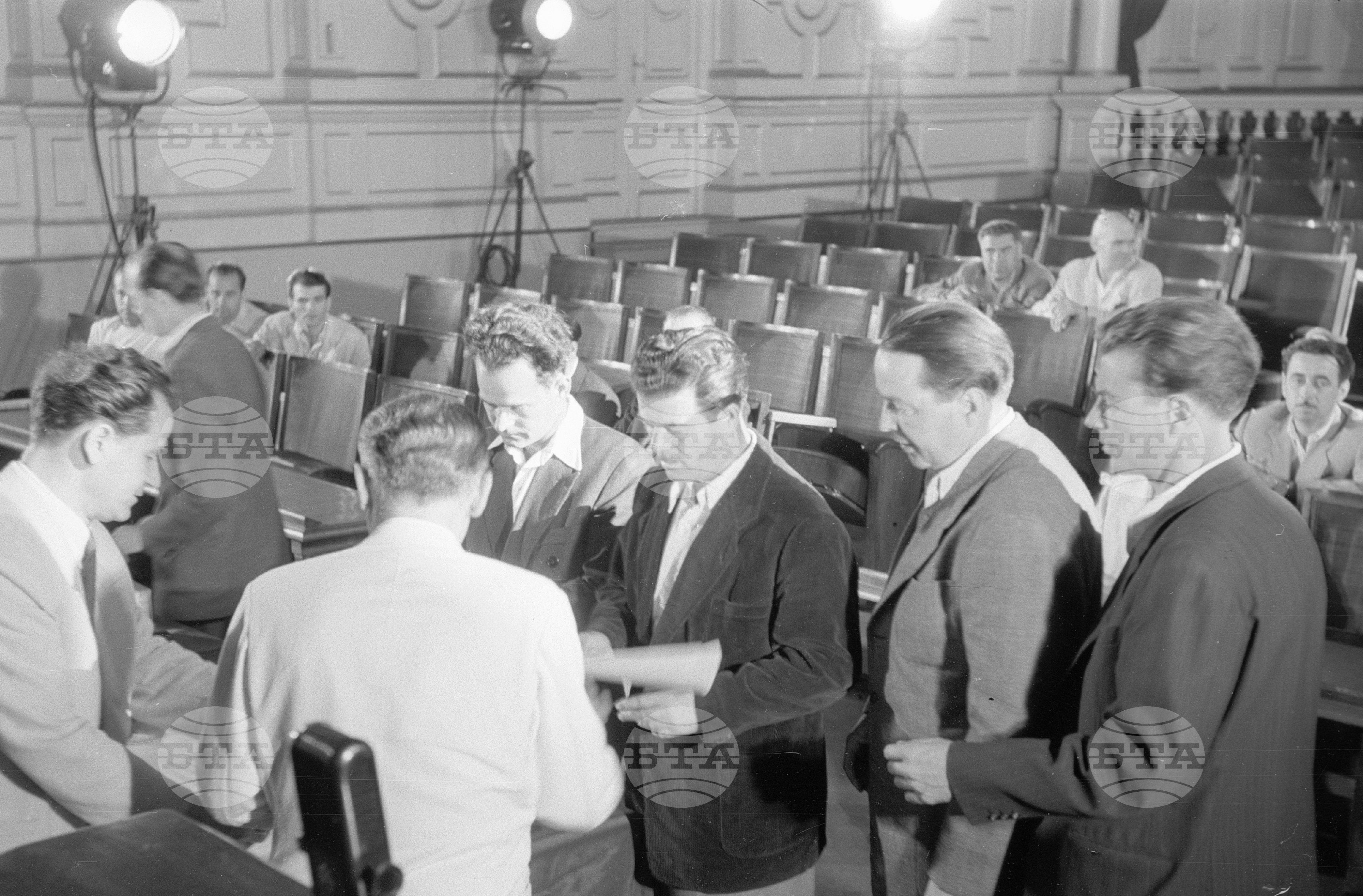 Връчване на Димитровски награди на лауреатите за 1951 година