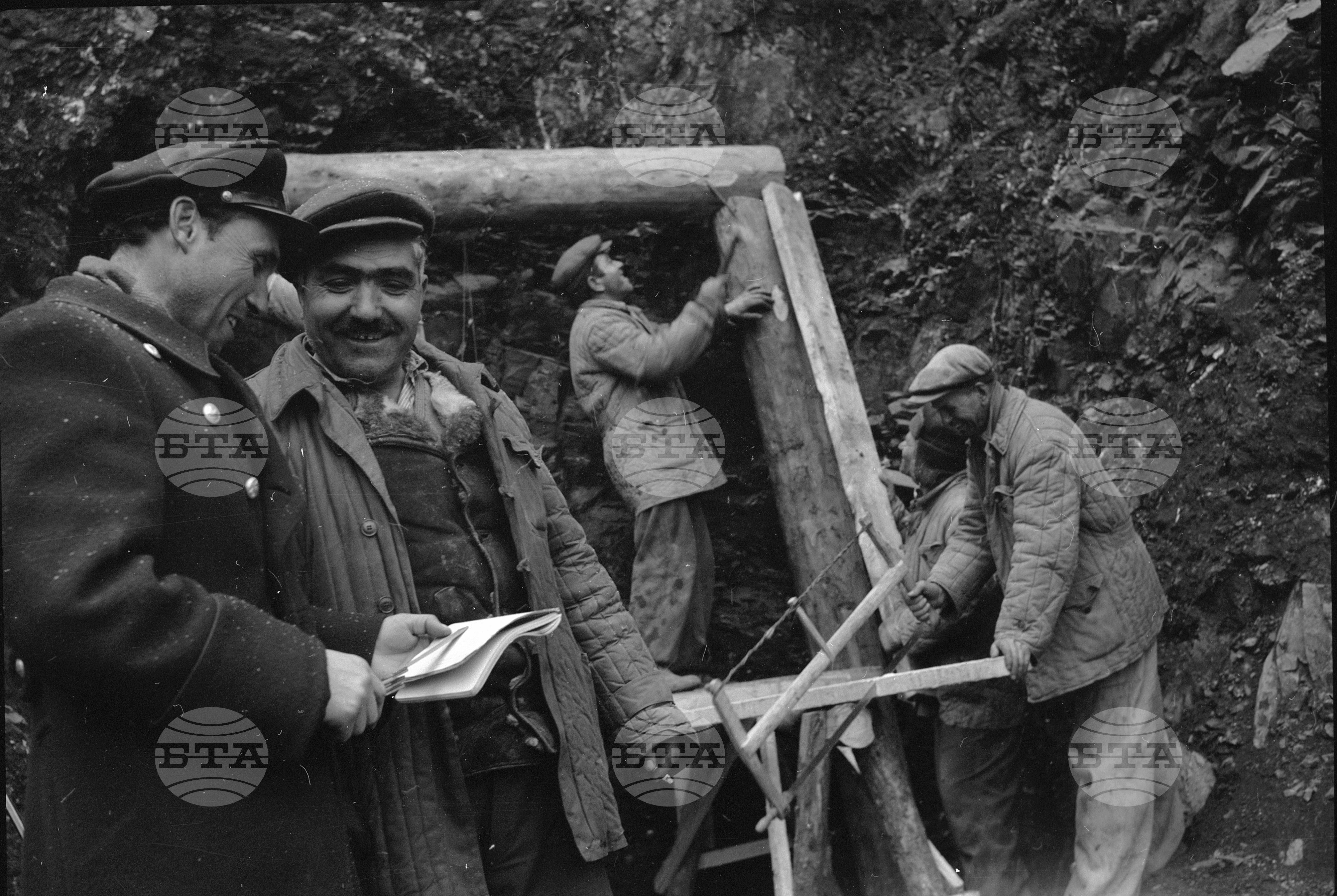 При строителите на двойната ж.п. линия София - Мездра - част 2