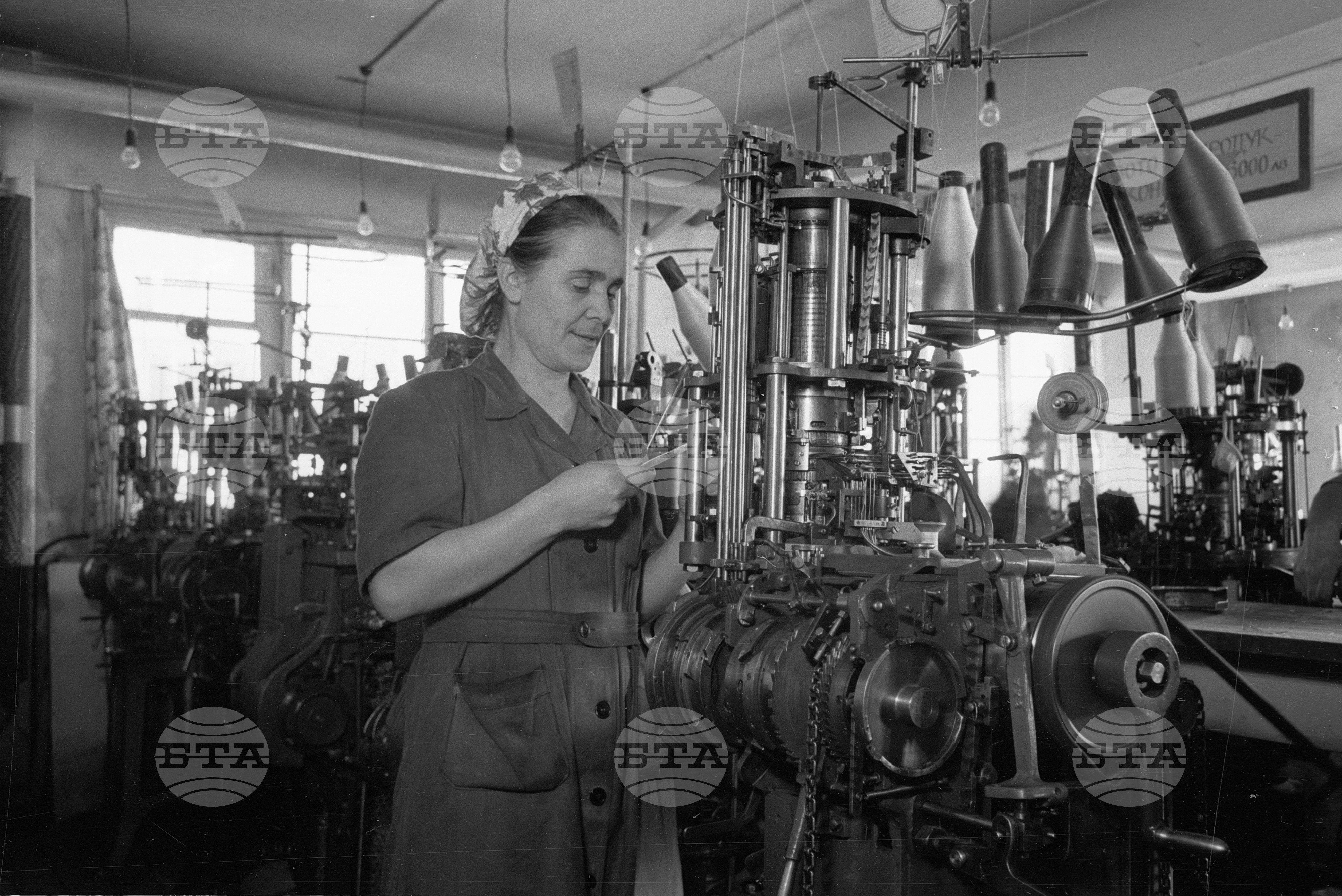 Чорапна фабрика "Йорданка Чанкова" в София - 1956 година